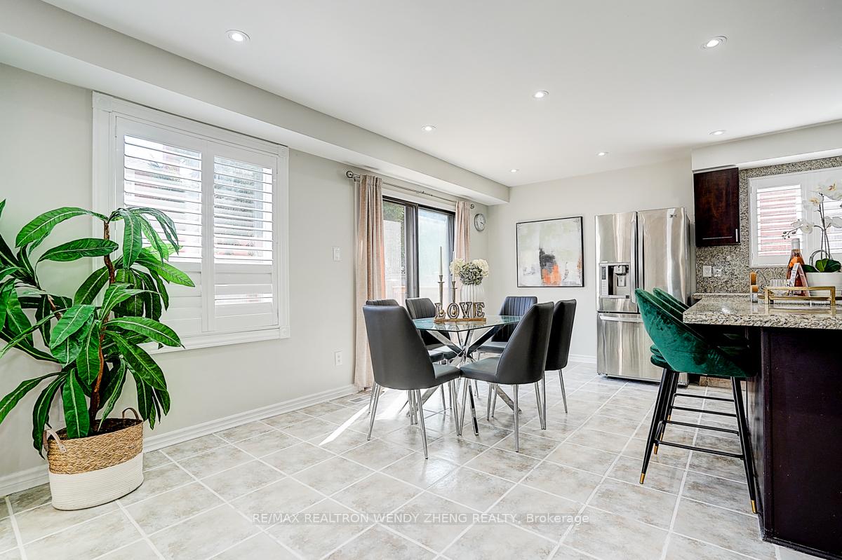 Photo 18 of 31 Durant Crescent, Markham, Middlefield — HOMEH