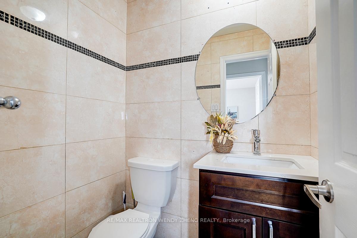 Photo 24 of 31 Durant Crescent, Markham, Middlefield — HOMEH