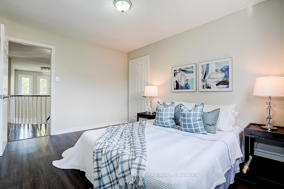 Photo 33 of 31 Durant Crescent, Markham, Middlefield — HOMEH
