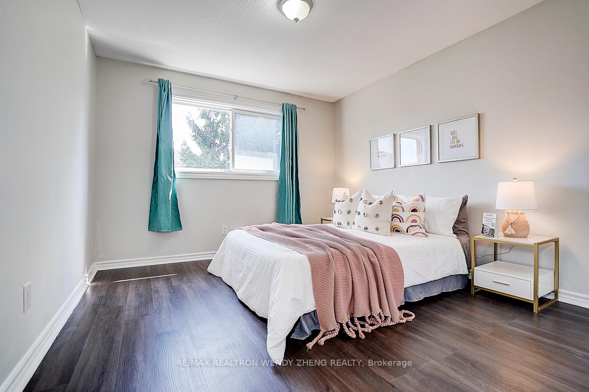 Photo 34 of 31 Durant Crescent, Markham, Middlefield — HOMEH