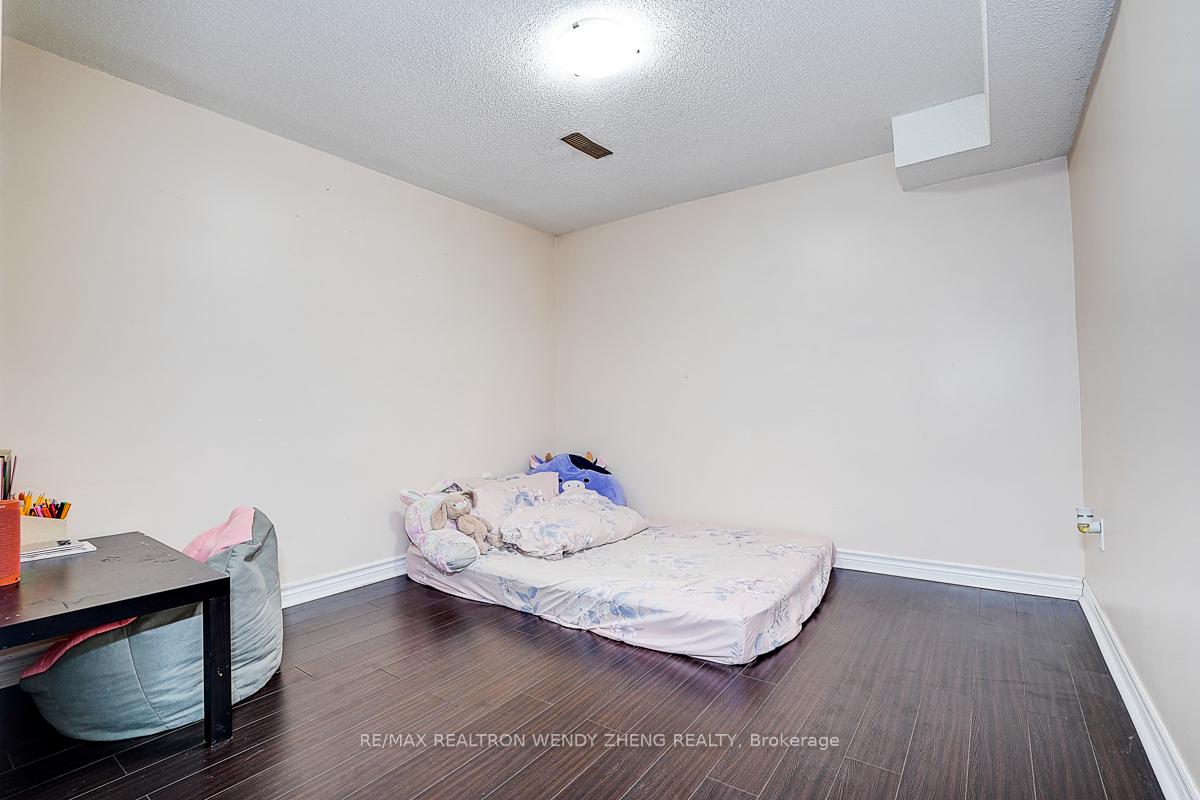 Photo 43 of 31 Durant Crescent, Markham, Middlefield — HOMEH