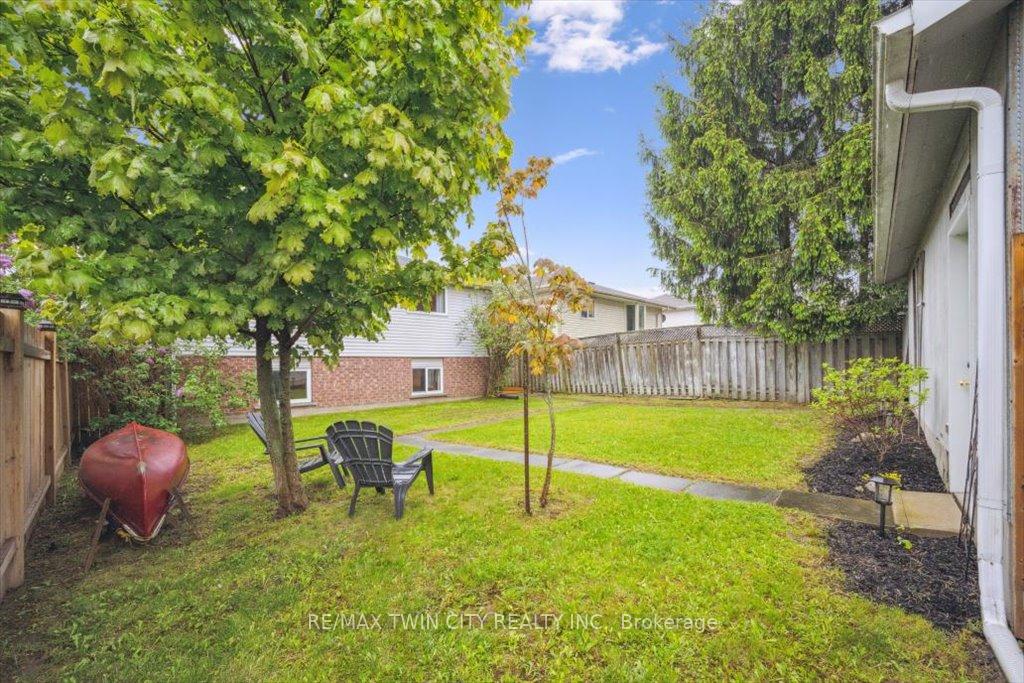 Photo 41 of 2 Cora Drive, Kitchener — HOMEH