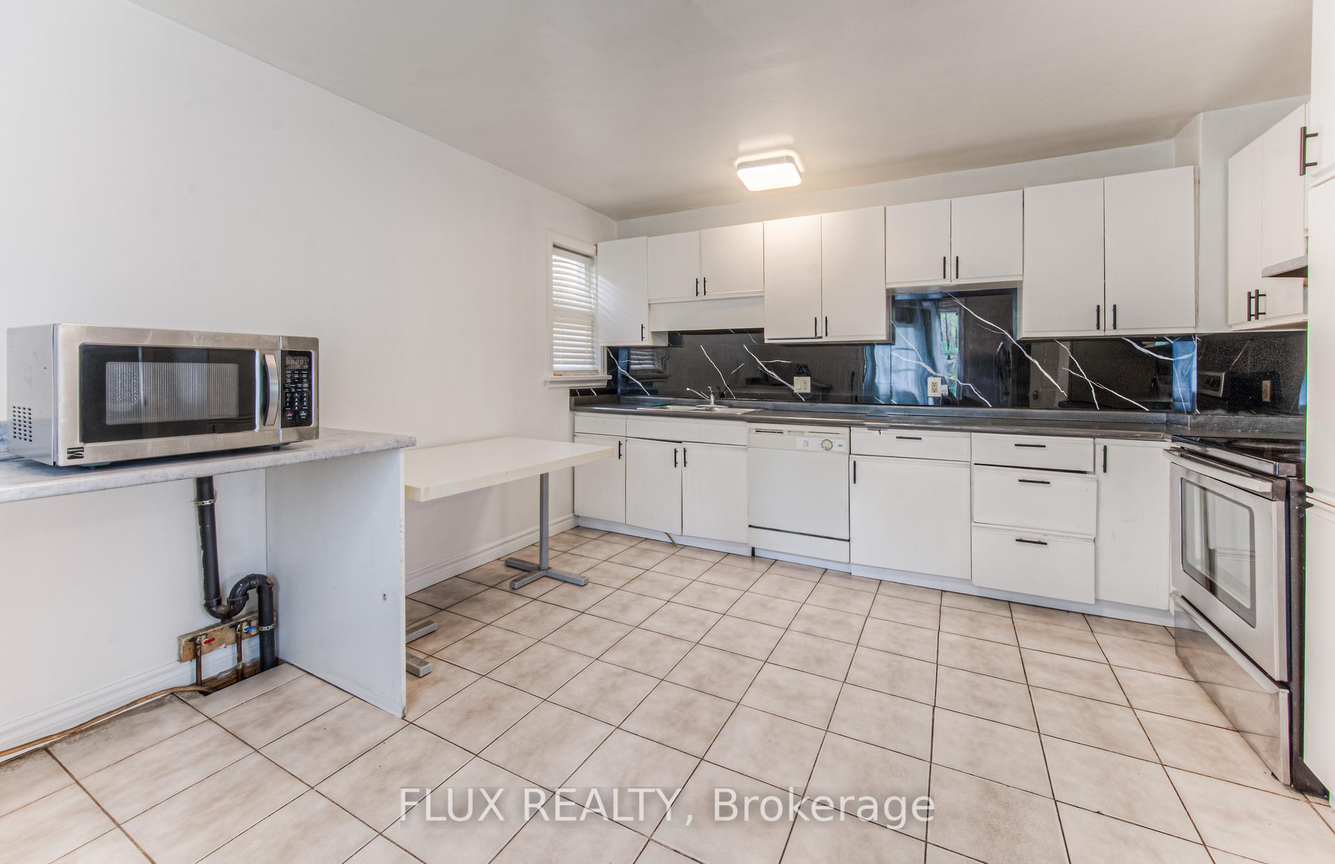 Photo 9 of 152 Binscarth Road, Kitchener — HOMEH