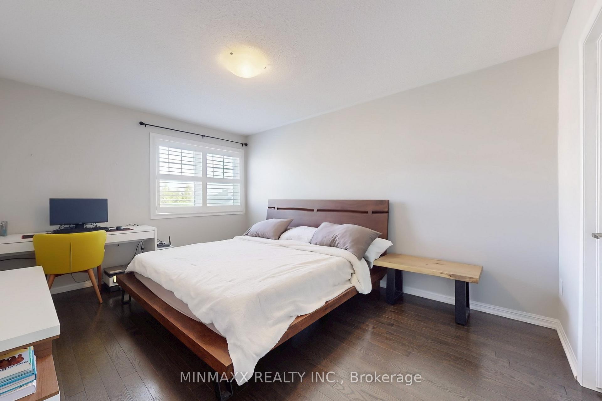 Photo 29 of 449 Dalhousie Gate, Milton, Willmott — HOMEH