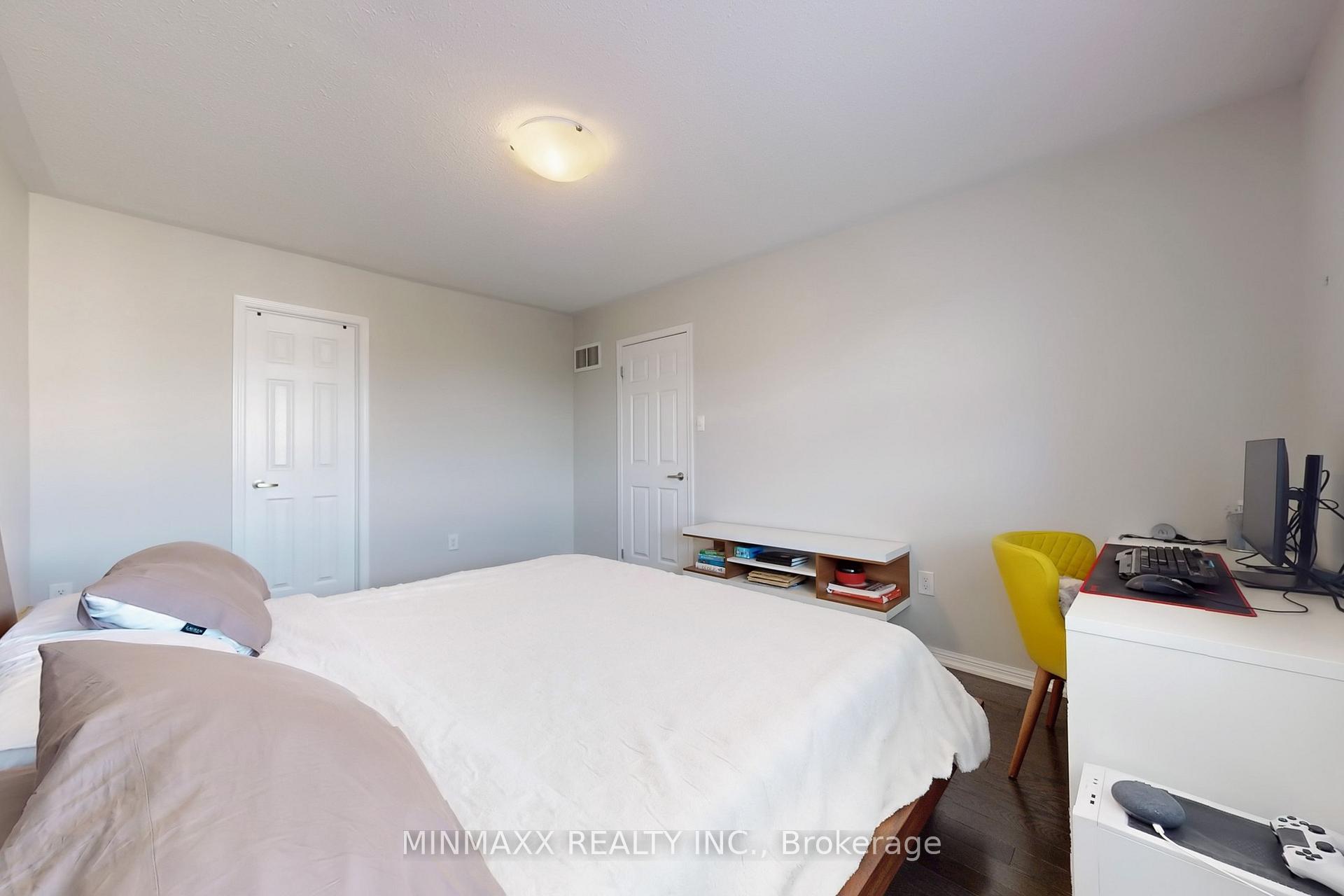 Photo 33 of 449 Dalhousie Gate, Milton, Willmott — HOMEH