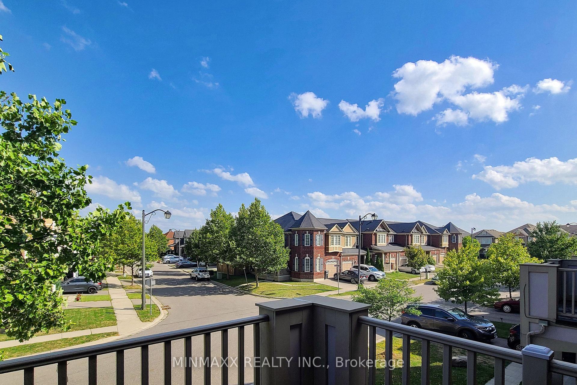 Photo 48 of 449 Dalhousie Gate, Milton, Willmott — HOMEH