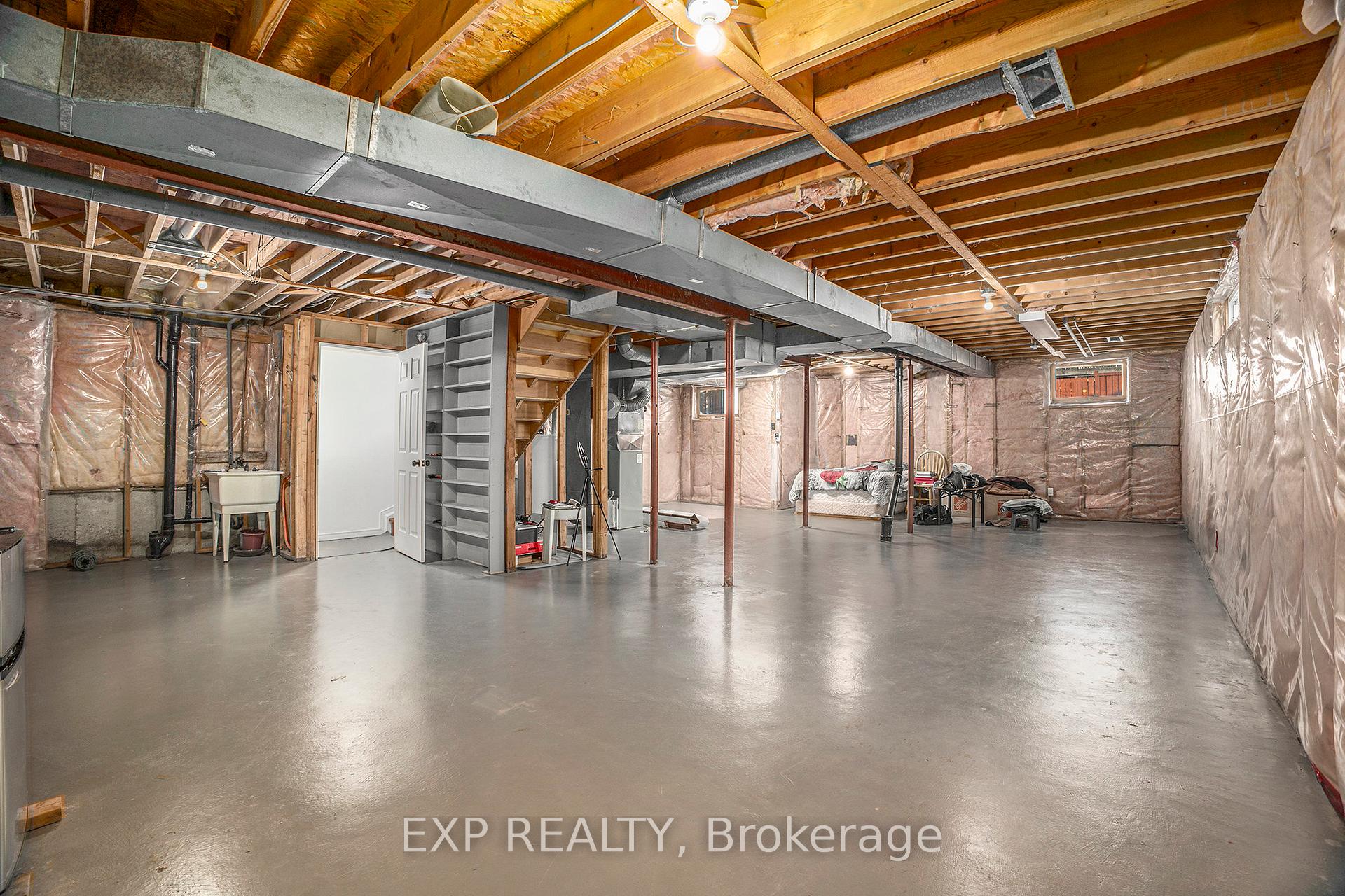 Photo 22 of 33 Bridle Park Drive, Ottawa, Kanata - Bridlewood — HOMEH