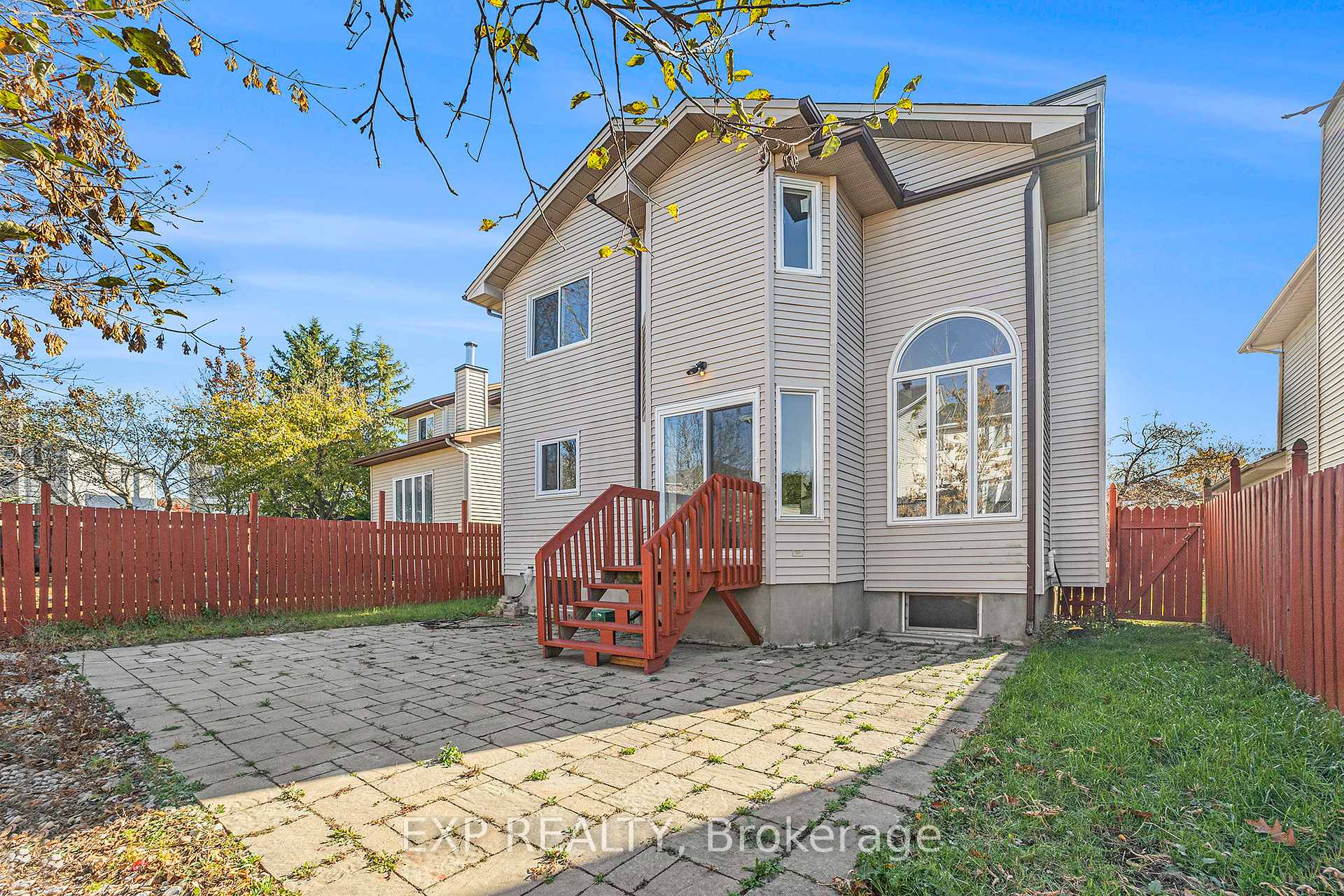 Photo 24 of 33 Bridle Park Drive, Ottawa, Kanata - Bridlewood — HOMEH