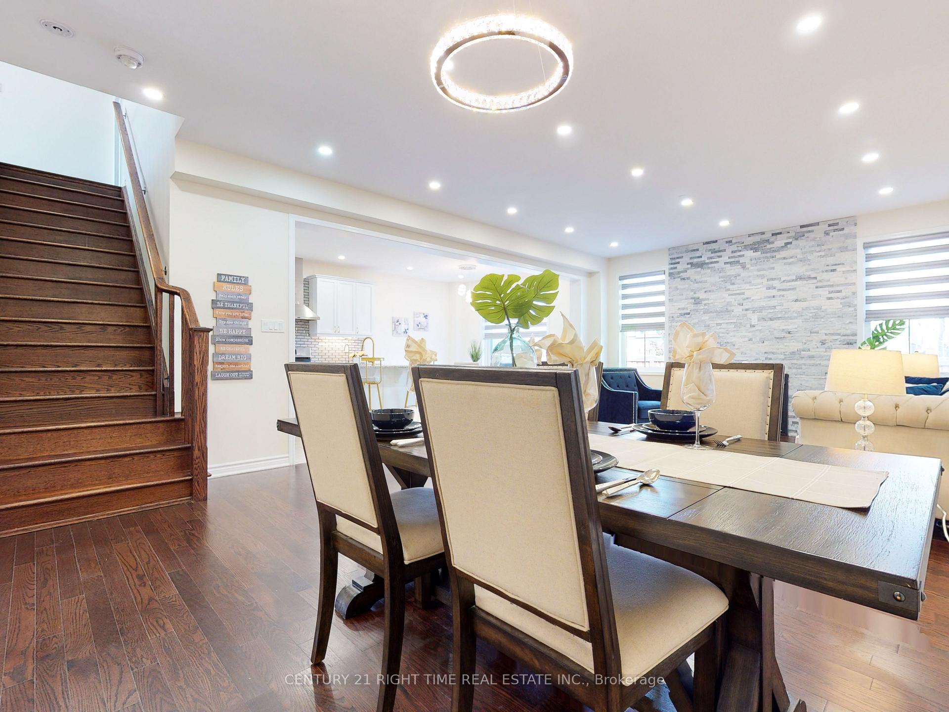 Photo 9 of 314 Grovehill Crescent, Kitchener, Rosenburg — HOMEH