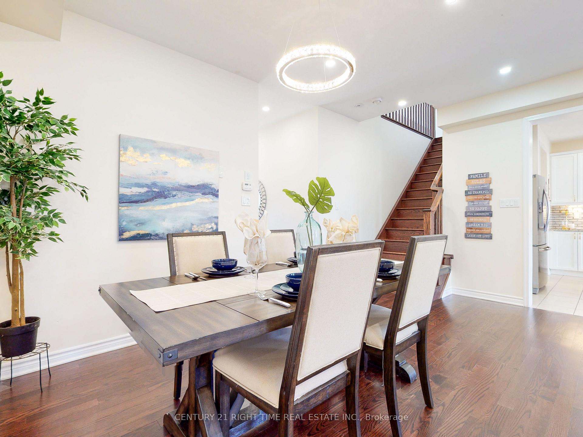 Photo 10 of 314 Grovehill Crescent, Kitchener, Rosenburg — HOMEH