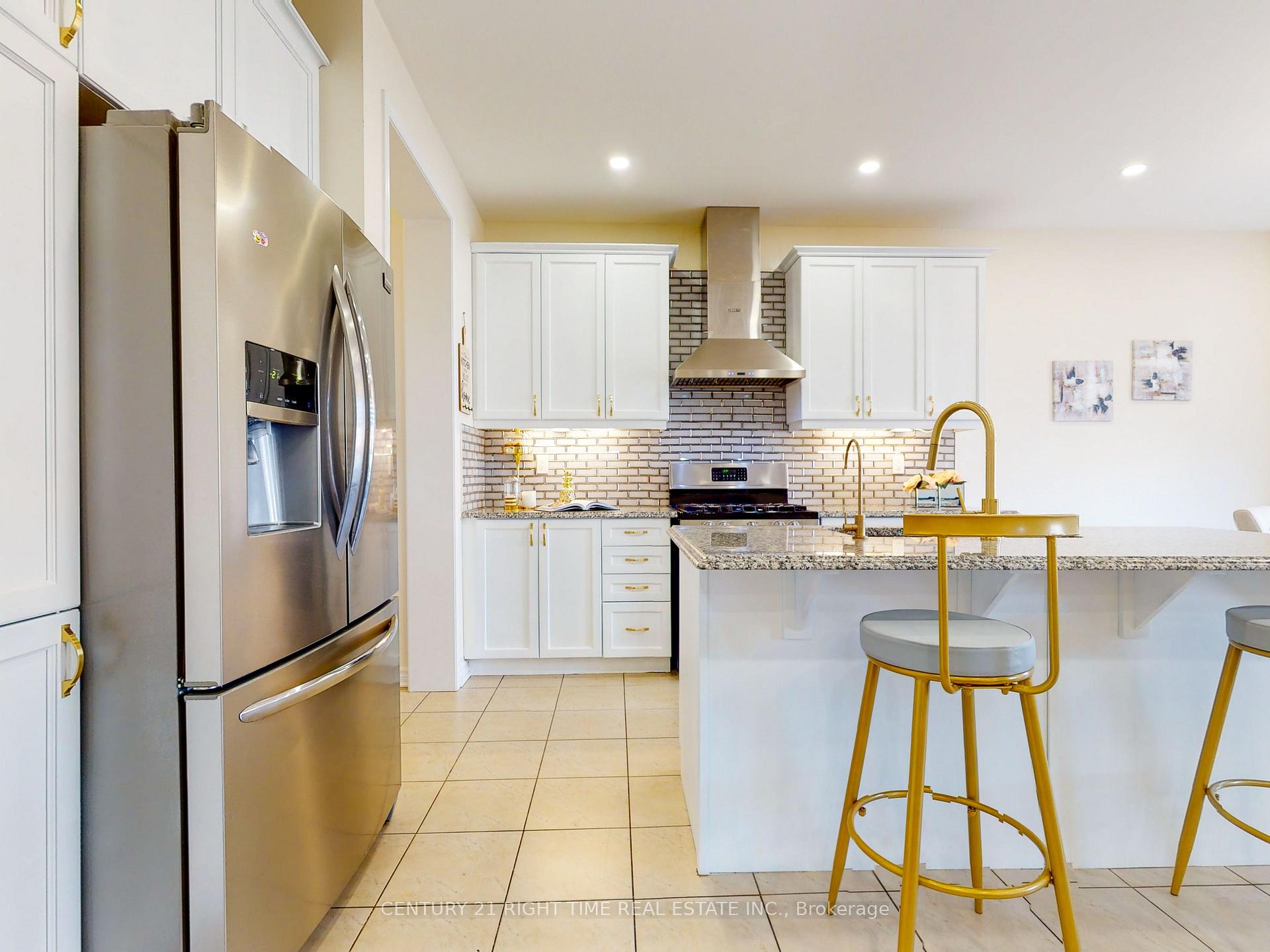 Photo 16 of 314 Grovehill Crescent, Kitchener, Rosenburg — HOMEH