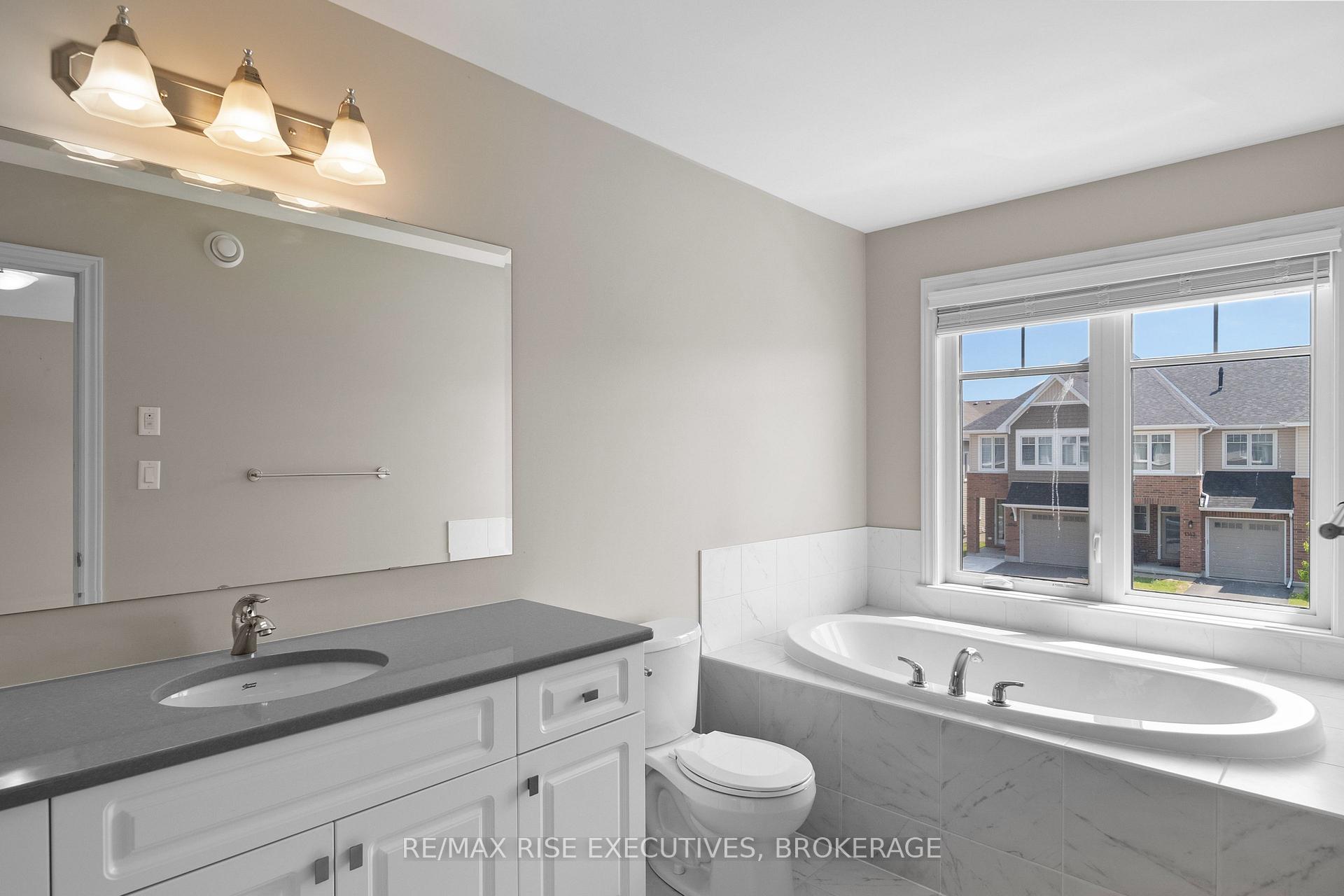 Photo 24 of 1336 Demers Avenue, Kingston, East Gardiners Rd — HOMEH