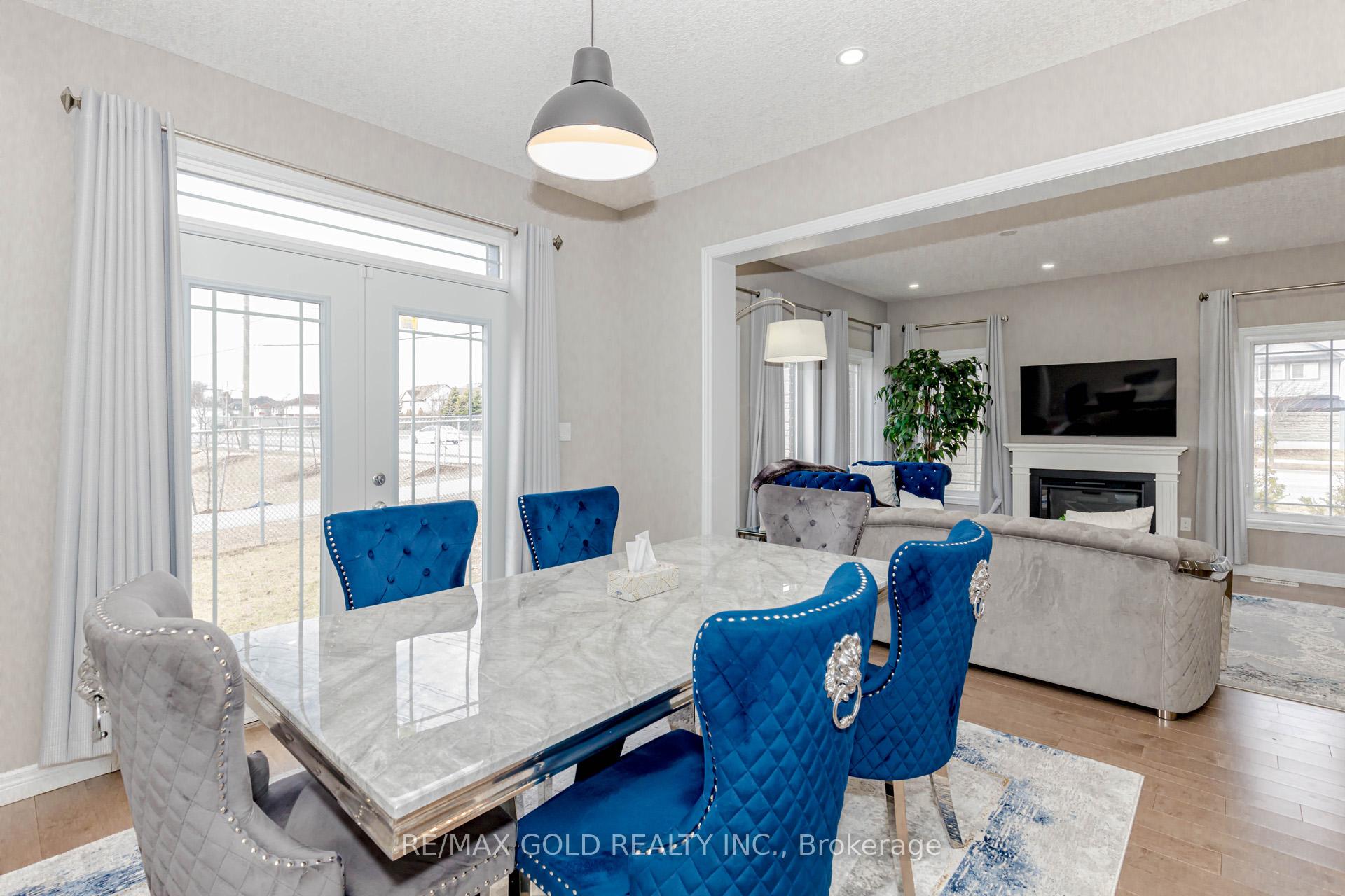 Photo 22 of 573 Florencedale Crescent, Kitchener — HOMEH