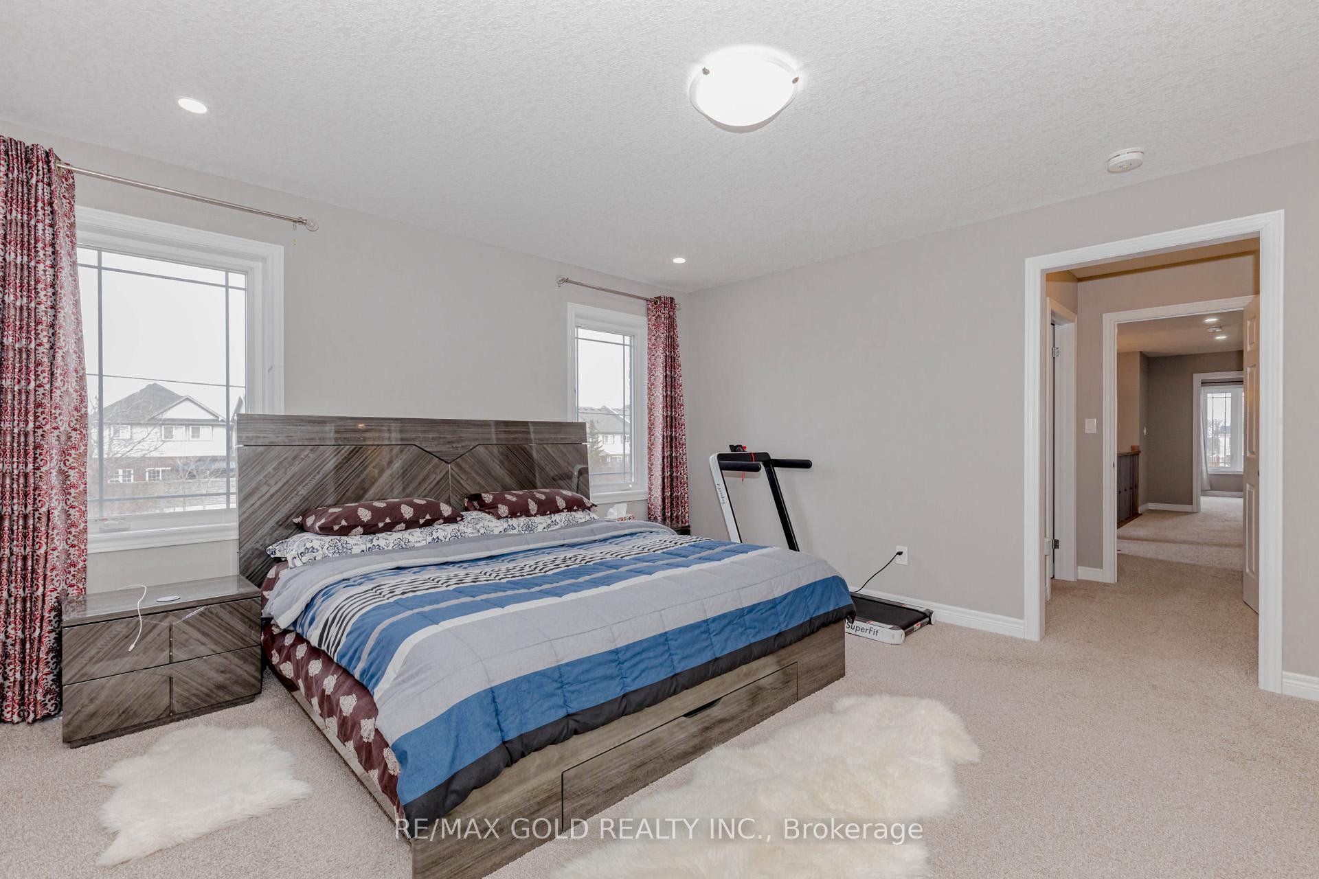 Photo 26 of 573 Florencedale Crescent, Kitchener — HOMEH
