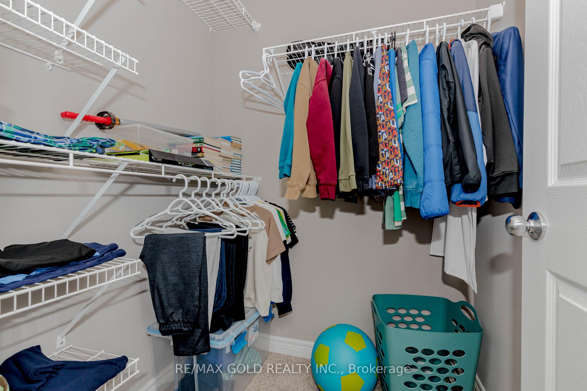 Photo 33 of 573 Florencedale Crescent, Kitchener — HOMEH