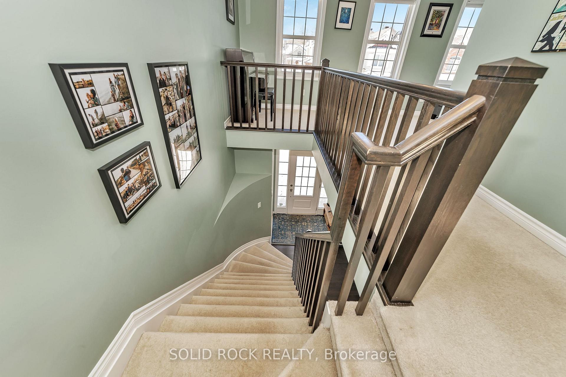 Photo 19 of 32 Solaris Drive, Ottawa, Kanata - Emerald Meadows/Trailwest — HOMEH
