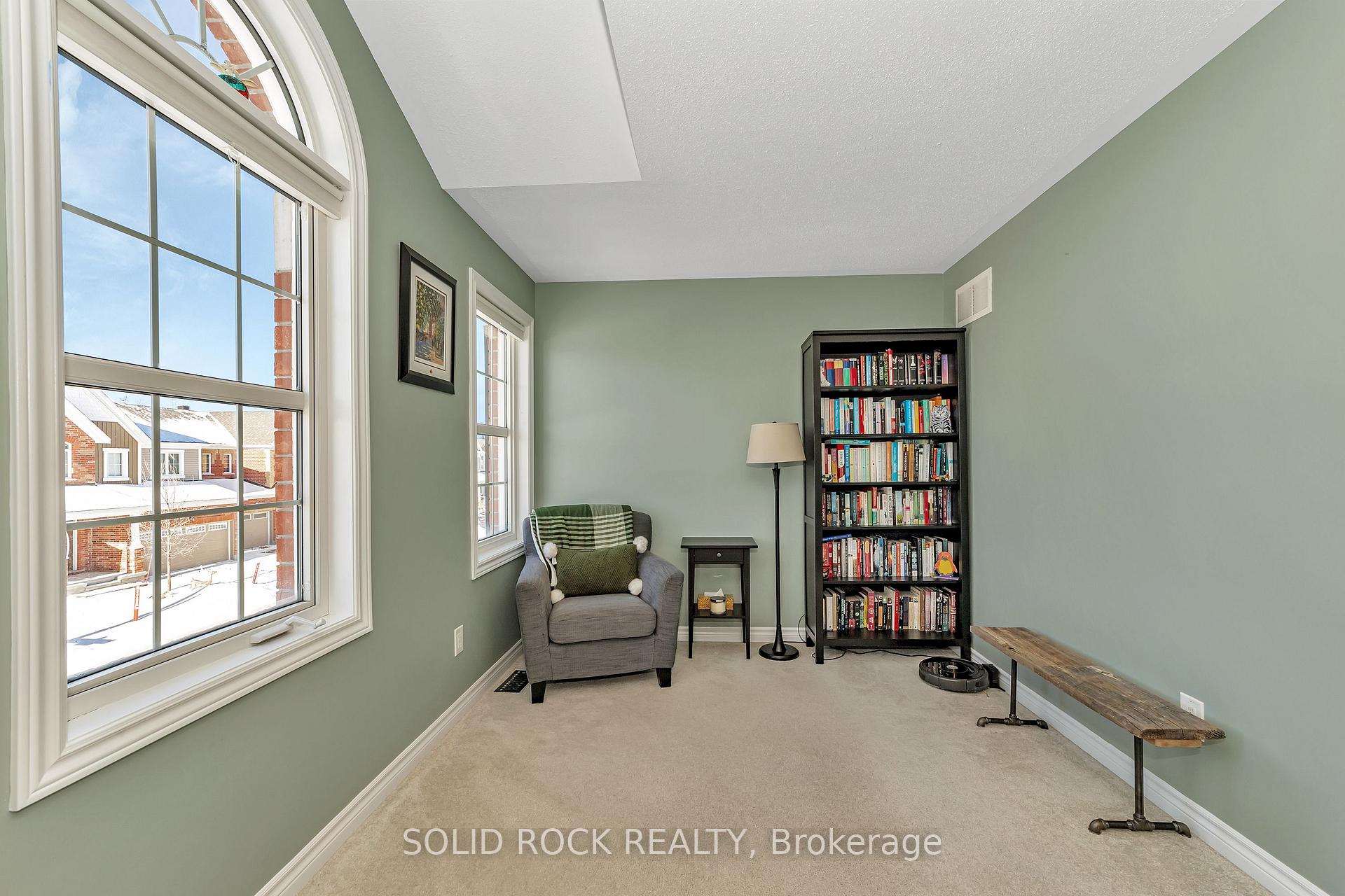 Photo 20 of 32 Solaris Drive, Ottawa, Kanata - Emerald Meadows/Trailwest — HOMEH