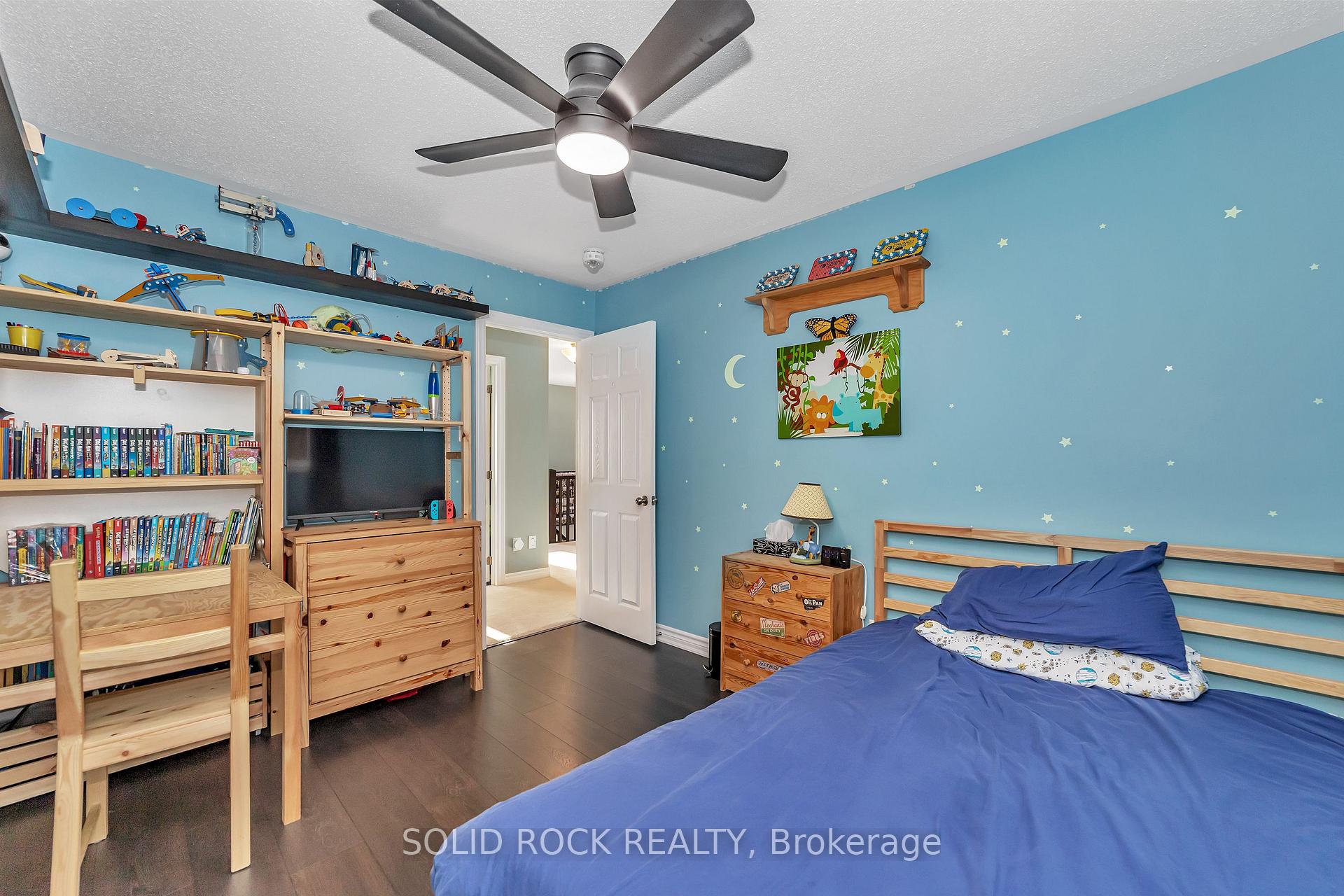 Photo 28 of 32 Solaris Drive, Ottawa, Kanata - Emerald Meadows/Trailwest — HOMEH