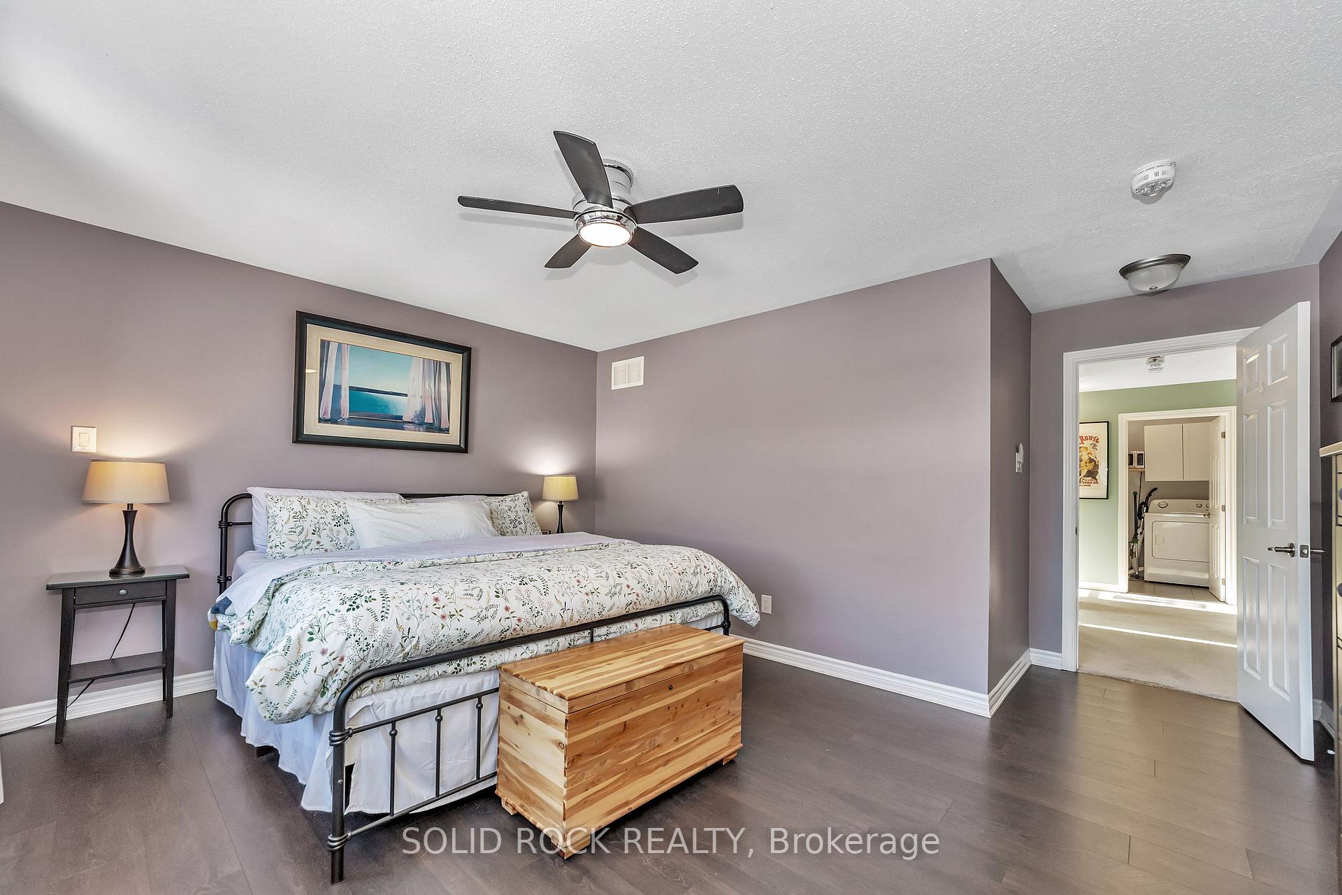 Photo 29 of 32 Solaris Drive, Ottawa, Kanata - Emerald Meadows/Trailwest — HOMEH