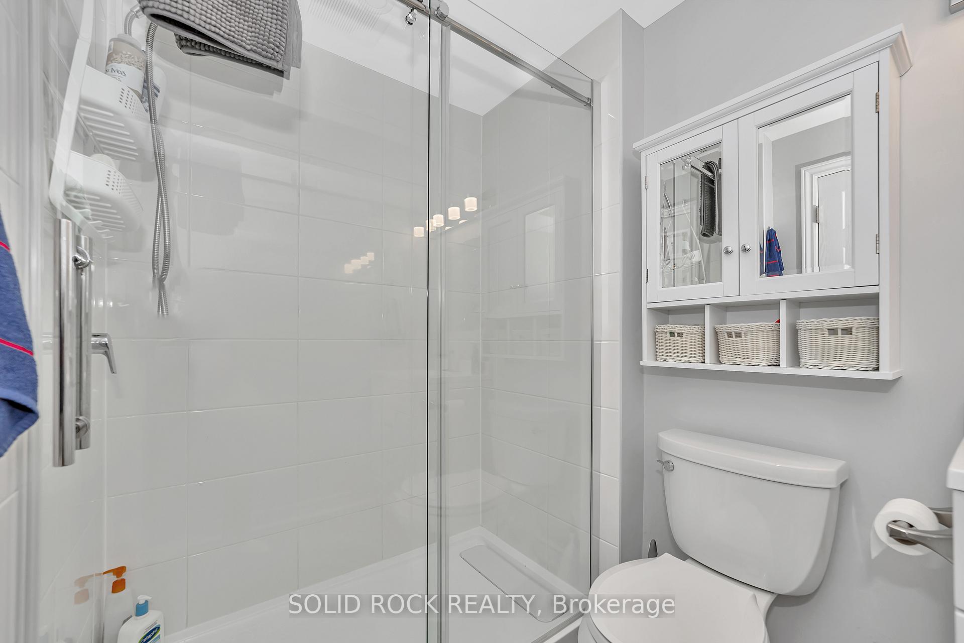 Photo 36 of 32 Solaris Drive, Ottawa, Kanata - Emerald Meadows/Trailwest — HOMEH