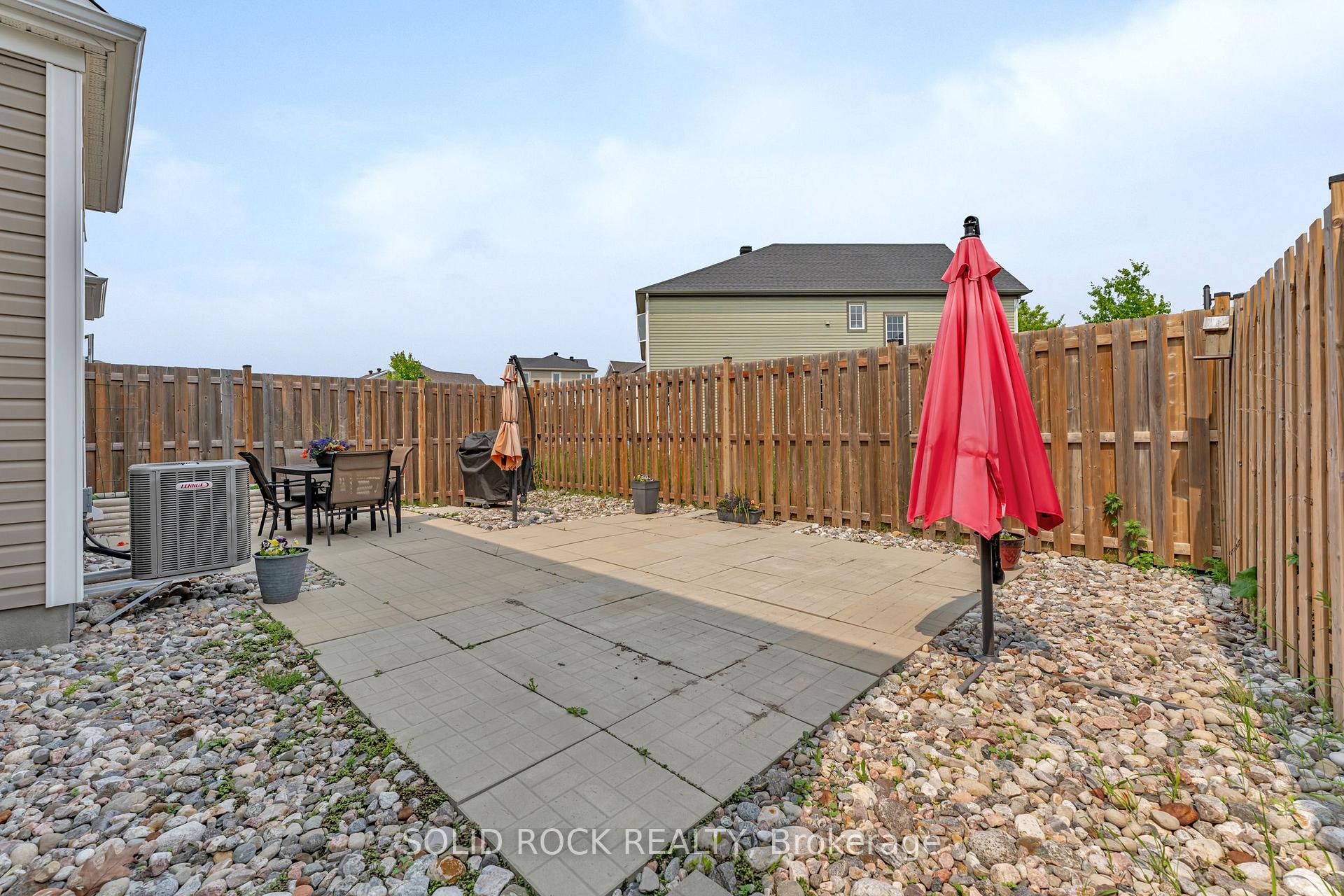 Photo 43 of 32 Solaris Drive, Ottawa, Kanata - Emerald Meadows/Trailwest — HOMEH