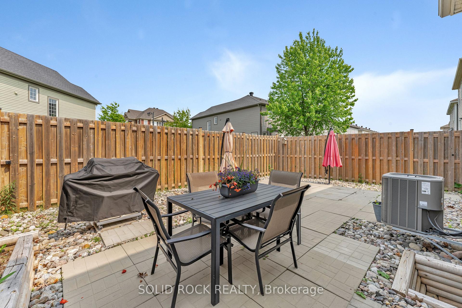 Photo 44 of 32 Solaris Drive, Ottawa, Kanata - Emerald Meadows/Trailwest — HOMEH