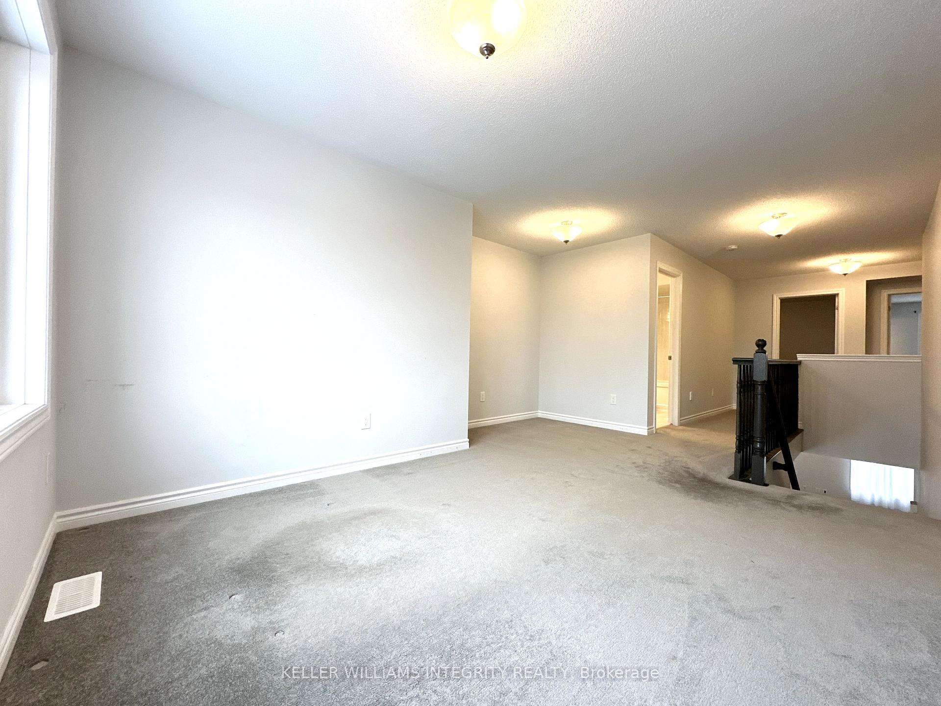Photo 14 of 224 Cranesbill Road, Ottawa, Kanata - Emerald Meadows/Trailwest — HOMEH