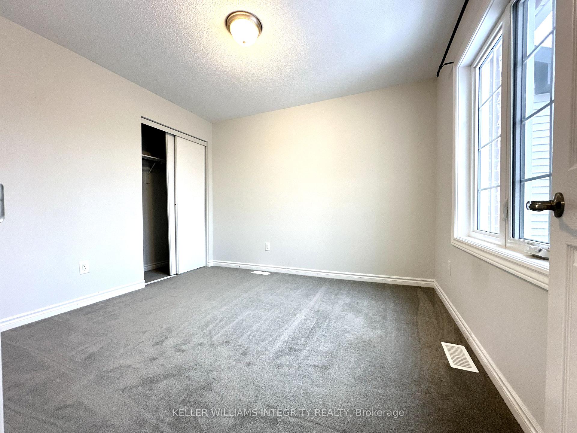 Photo 16 of 224 Cranesbill Road, Ottawa, Kanata - Emerald Meadows/Trailwest — HOMEH