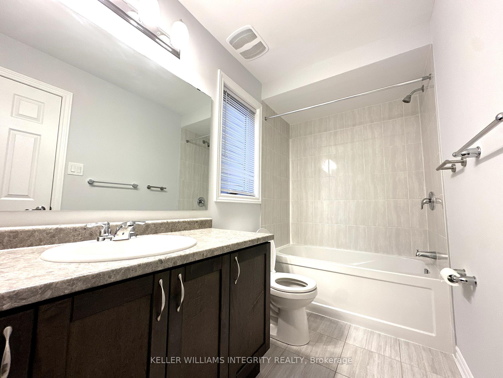 Photo 17 of 224 Cranesbill Road, Ottawa, Kanata - Emerald Meadows/Trailwest — HOMEH
