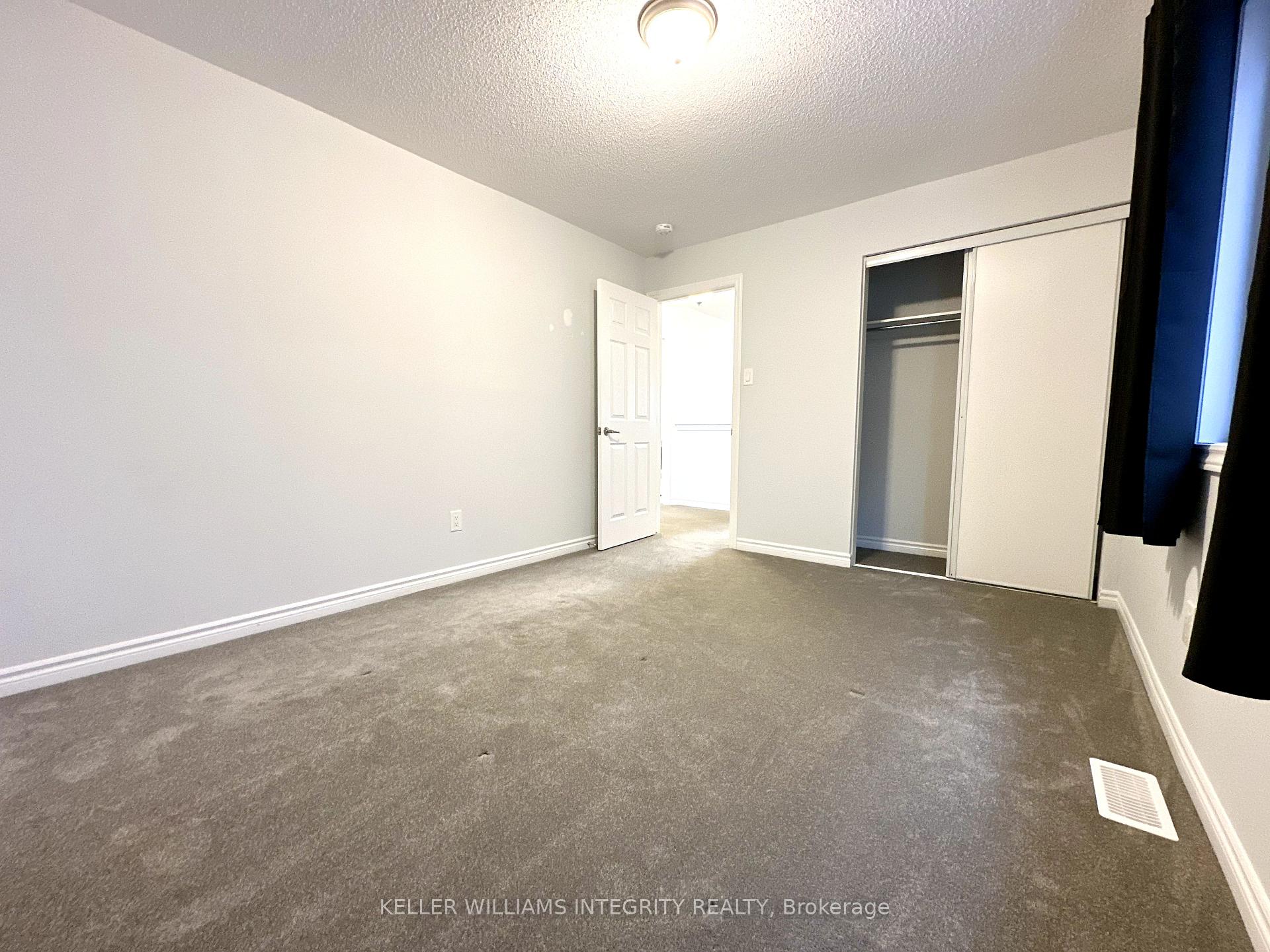 Photo 20 of 224 Cranesbill Road, Ottawa, Kanata - Emerald Meadows/Trailwest — HOMEH