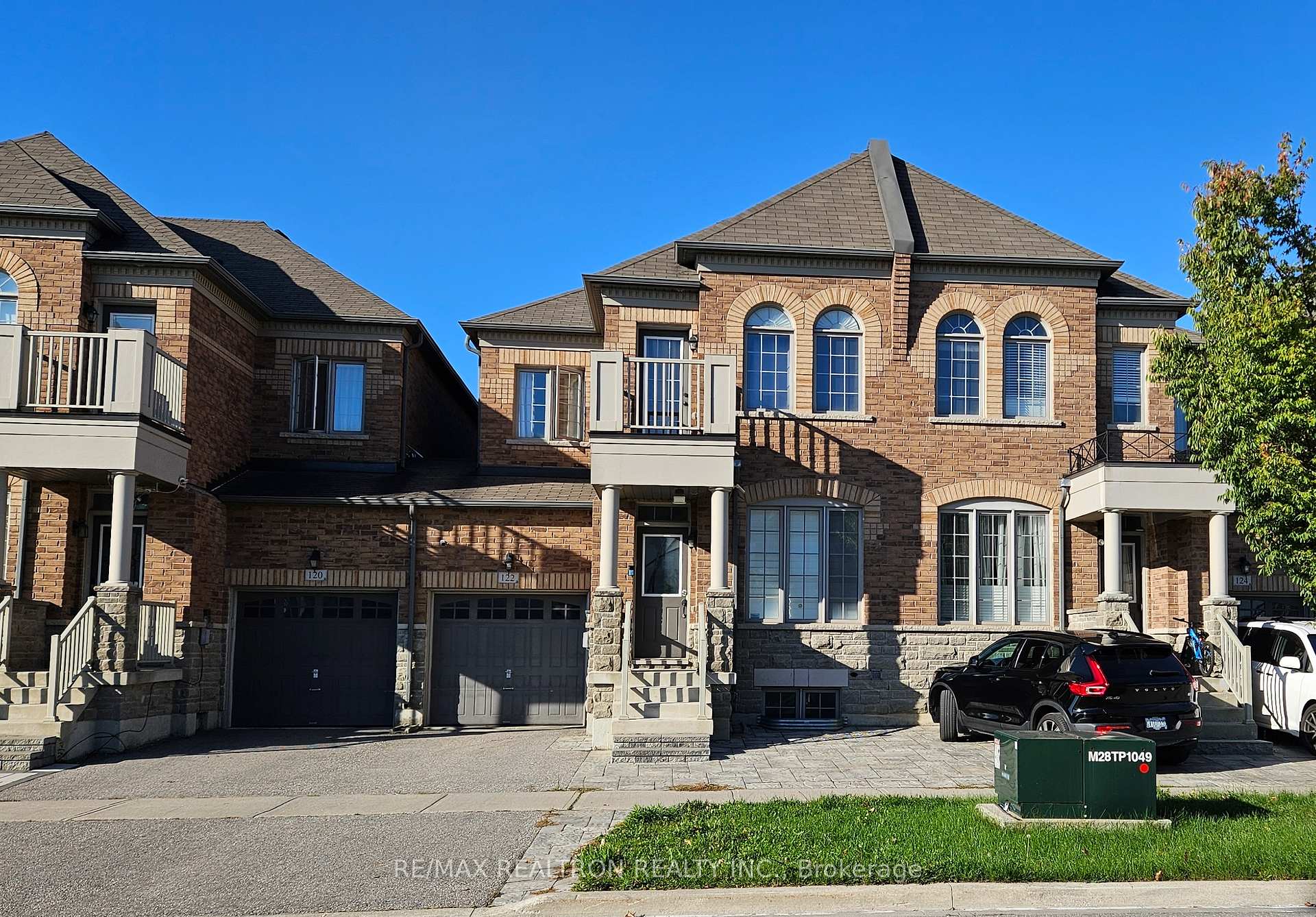 Photo 1 of 122 William Berczy Boulevard, Markham, Berczy — HOMEH