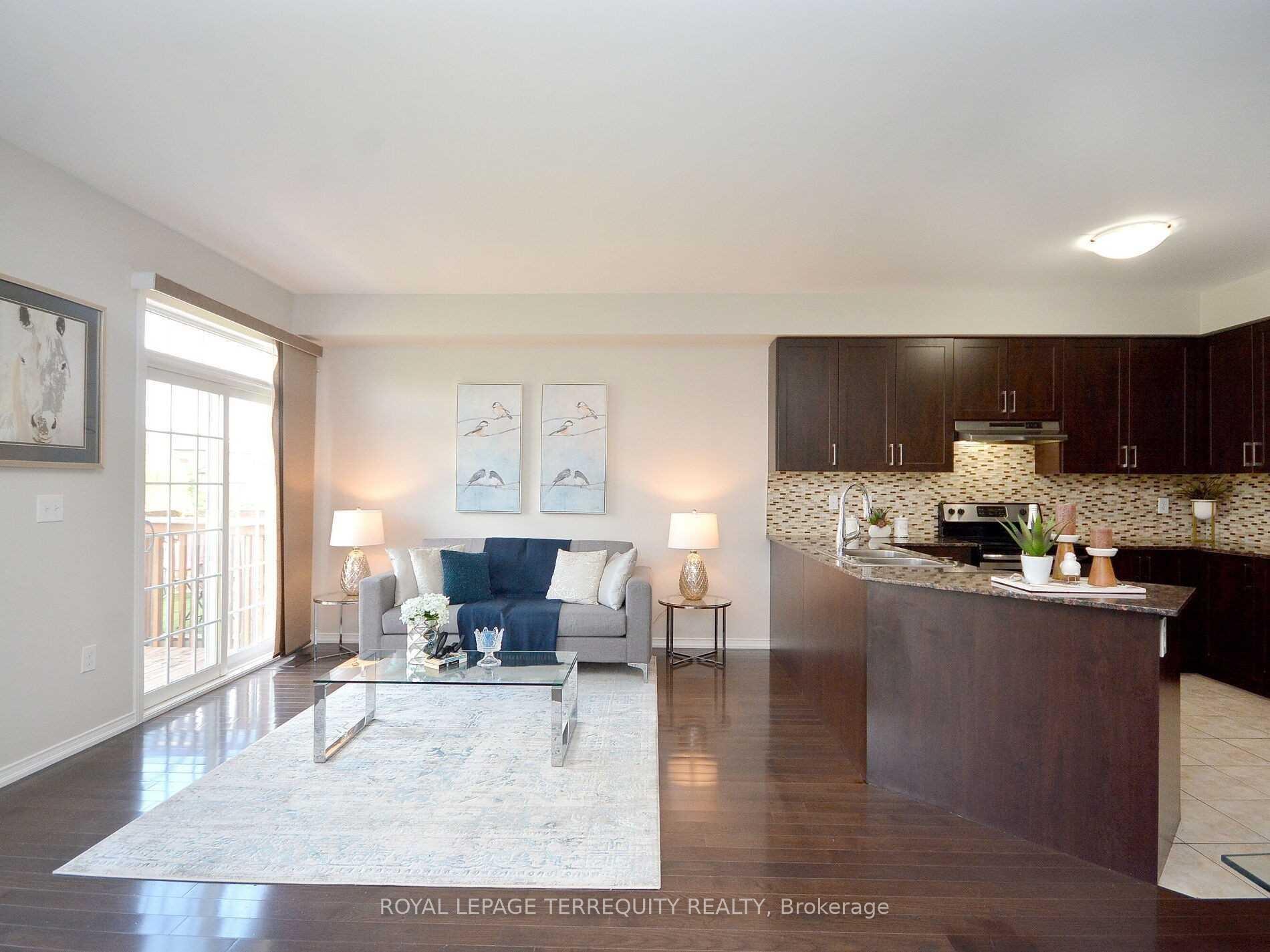 Photo 8 of Unit 18, 745 Farmstead Drive, Milton, Willmott — HOMEH