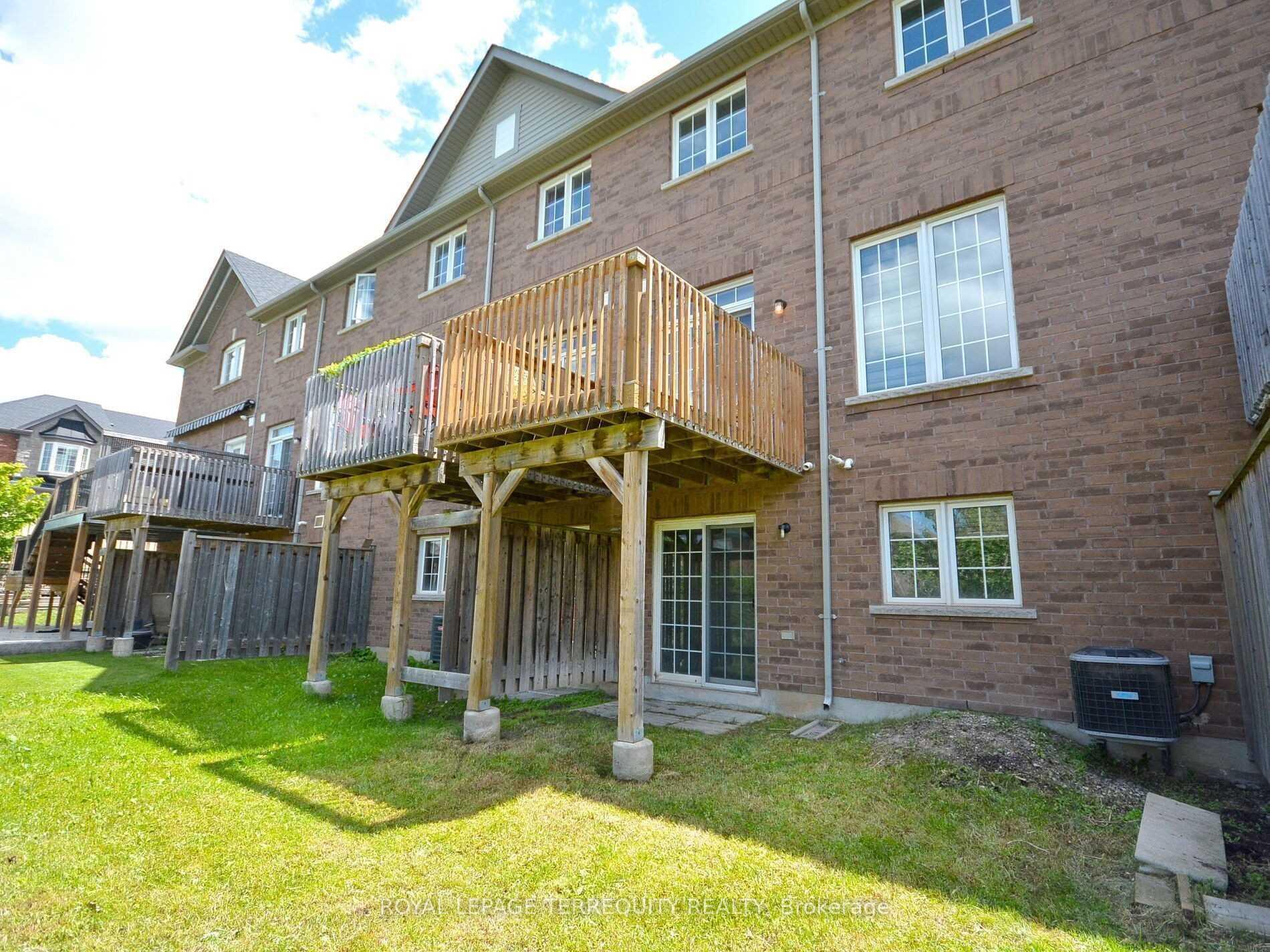 Photo 25 of Unit 18, 745 Farmstead Drive, Milton, Willmott — HOMEH