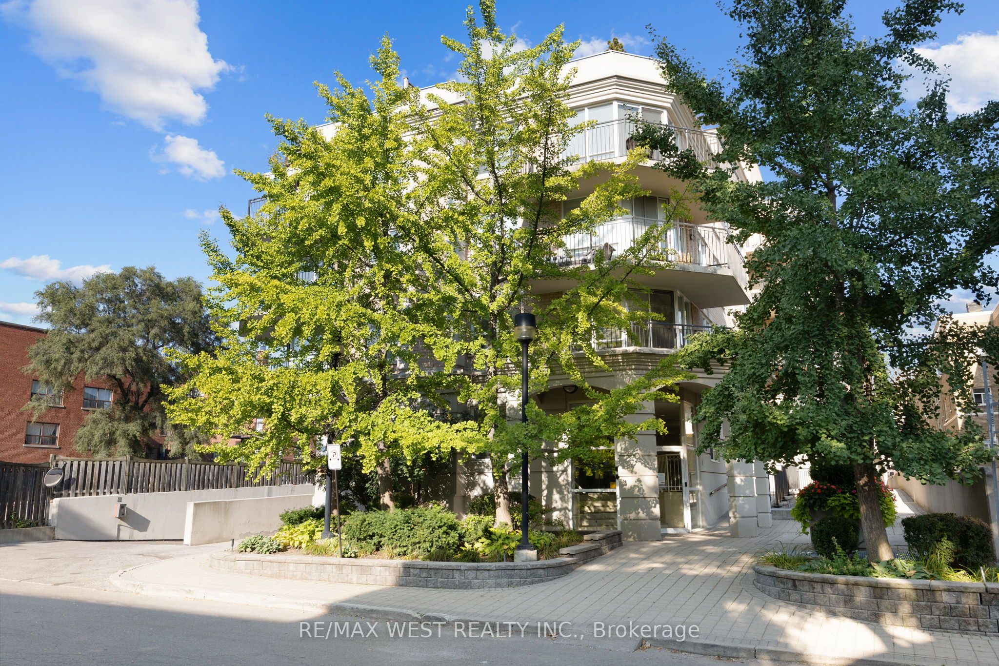 Photo 26 of Unit 201, 55 Lorindale Avenue, Toronto, Lawrence Park North — HOMEH
