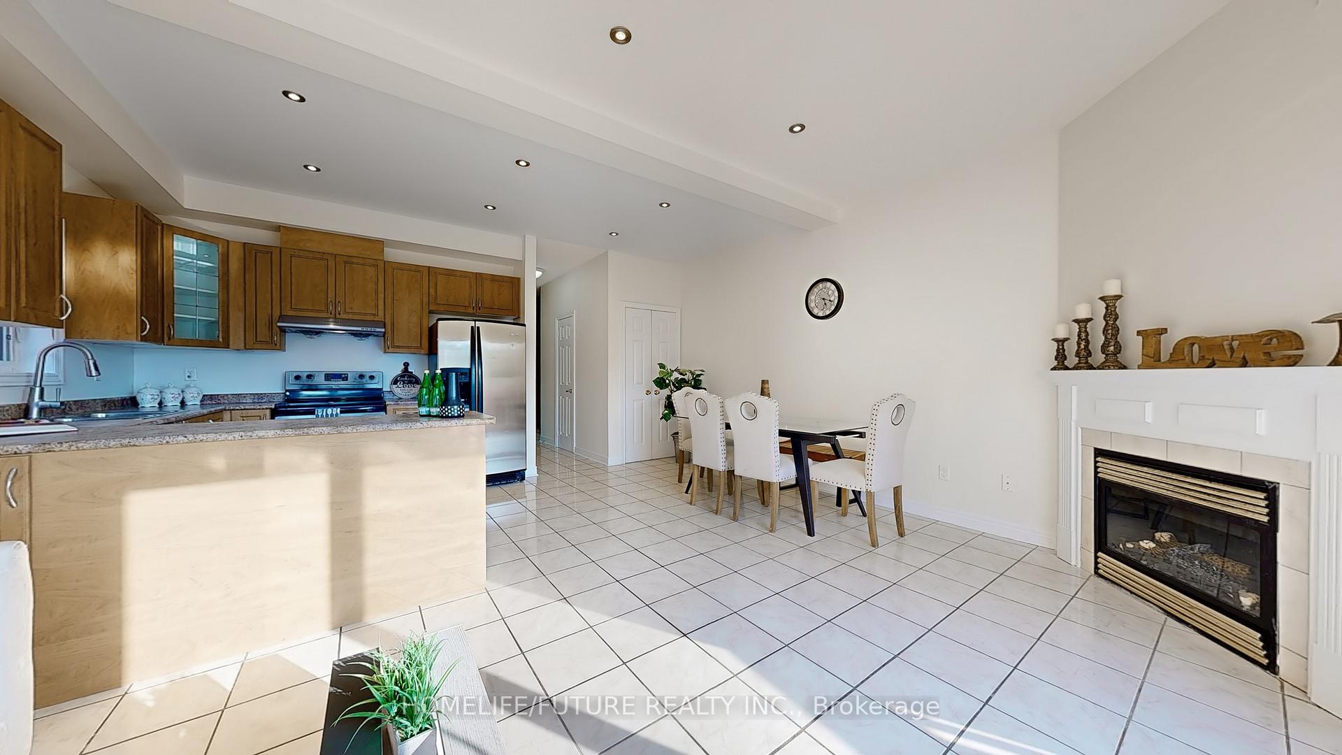 Photo 7 of 46 Jack Monkman Crescent, Markham, Cedarwood — HOMEH