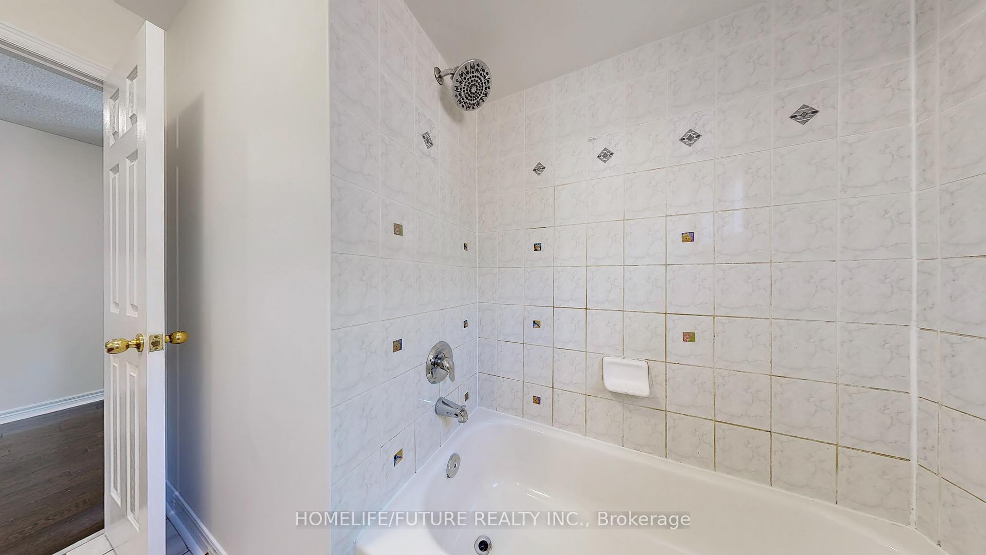 Photo 33 of 46 Jack Monkman Crescent, Markham, Cedarwood — HOMEH