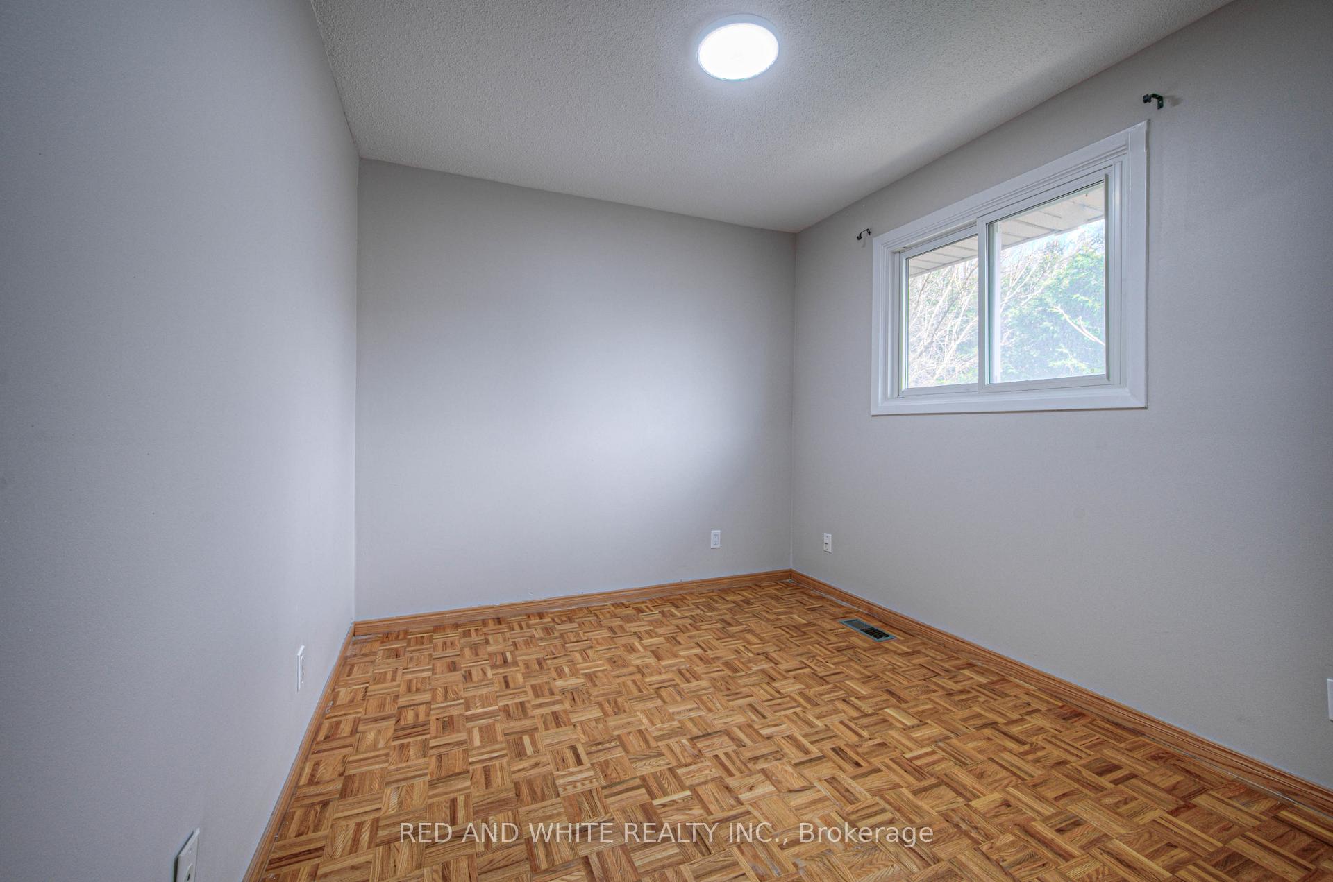 Photo 20 of 188 Arrowhead Crescent, Kitchener — HOMEH