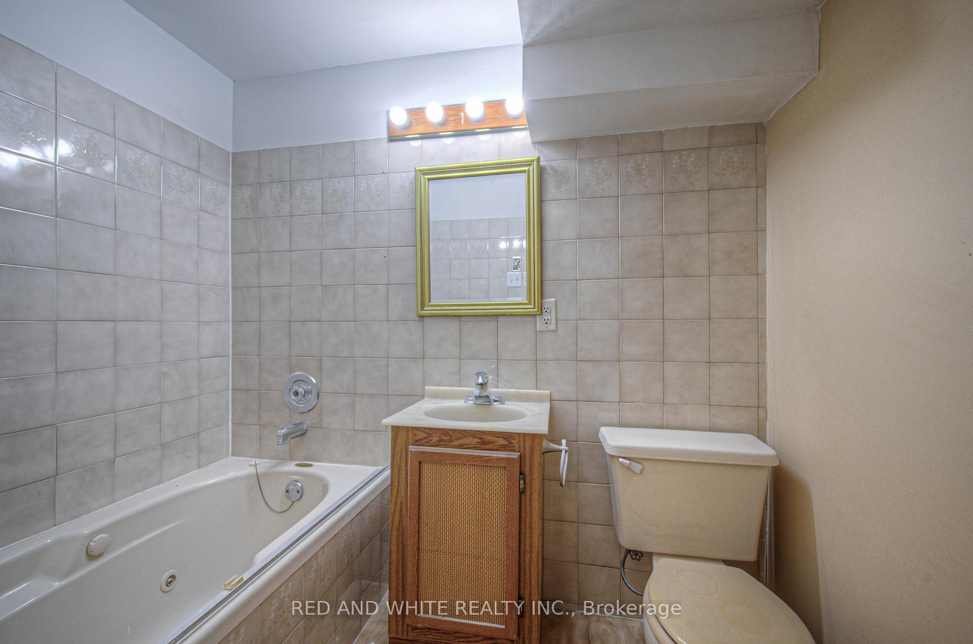 Photo 29 of 188 Arrowhead Crescent, Kitchener — HOMEH