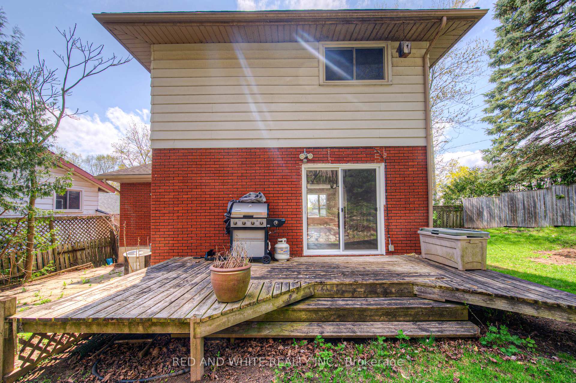 Photo 36 of 188 Arrowhead Crescent, Kitchener — HOMEH