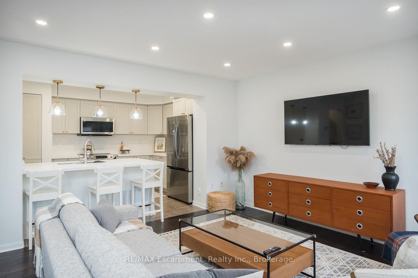 Photo 5 of 503 Cavanagh Lane, Milton, Willmott — HOMEH