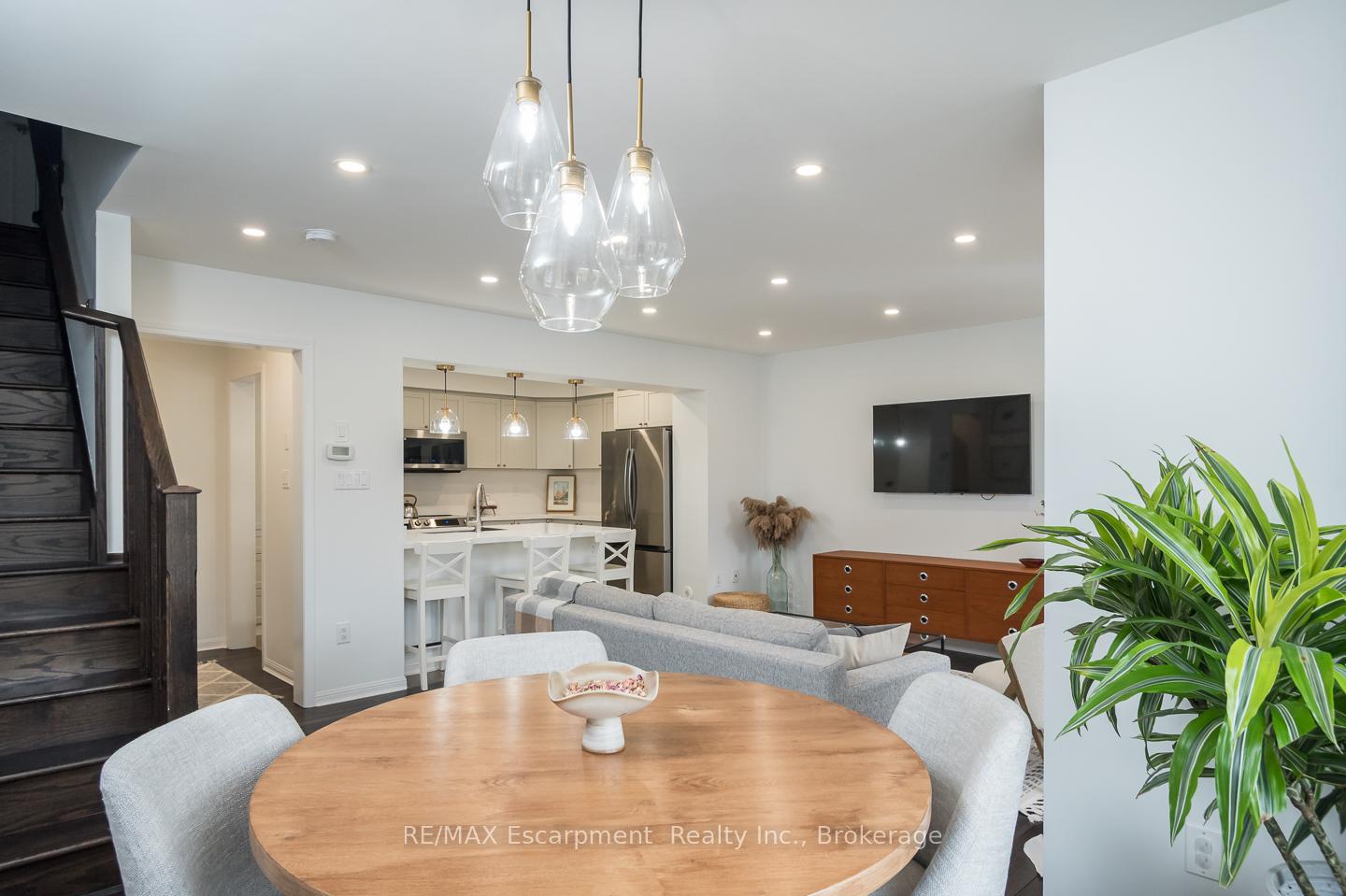 Photo 13 of 503 Cavanagh Lane, Milton, Willmott — HOMEH