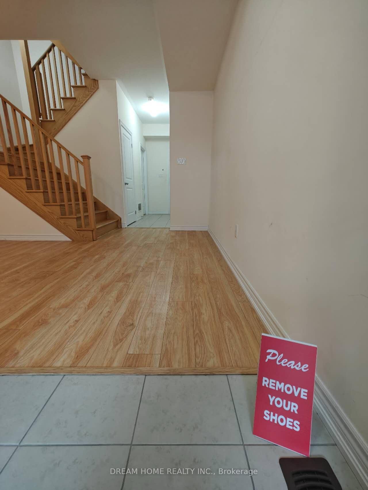Photo 4 of 28 Robert Joffre Leet Avenue, Markham, Cornell — HOMEH