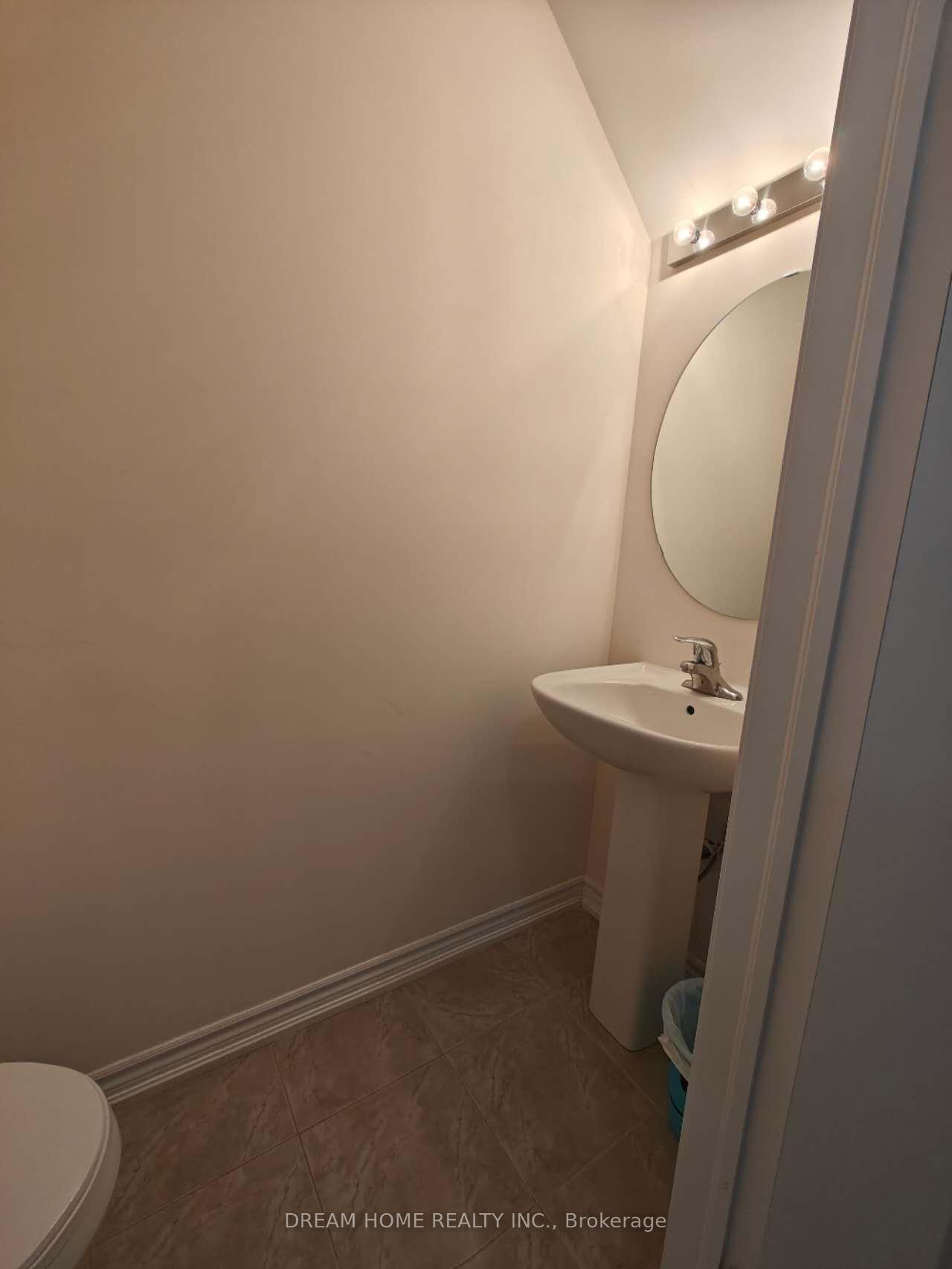 Photo 15 of 28 Robert Joffre Leet Avenue, Markham, Cornell — HOMEH