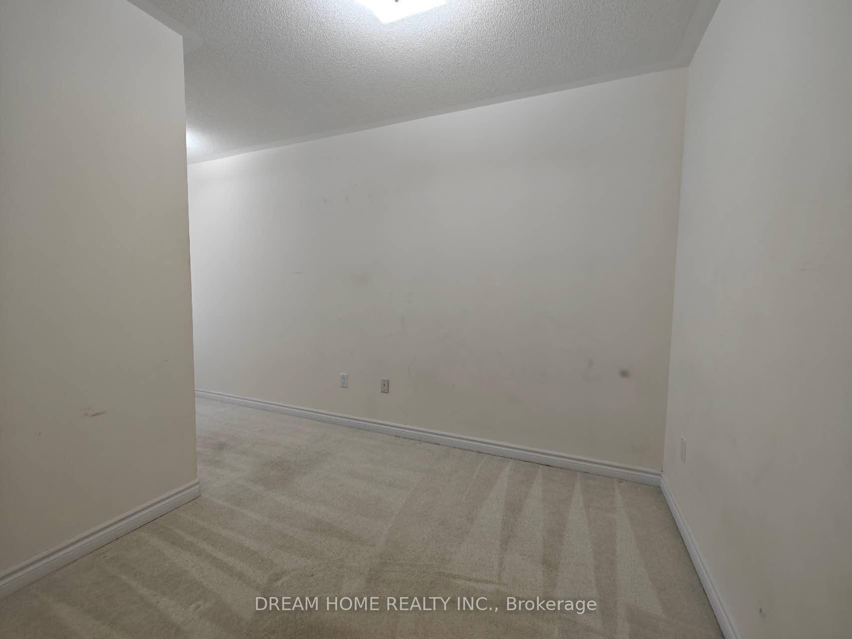 Photo 25 of 28 Robert Joffre Leet Avenue, Markham, Cornell — HOMEH