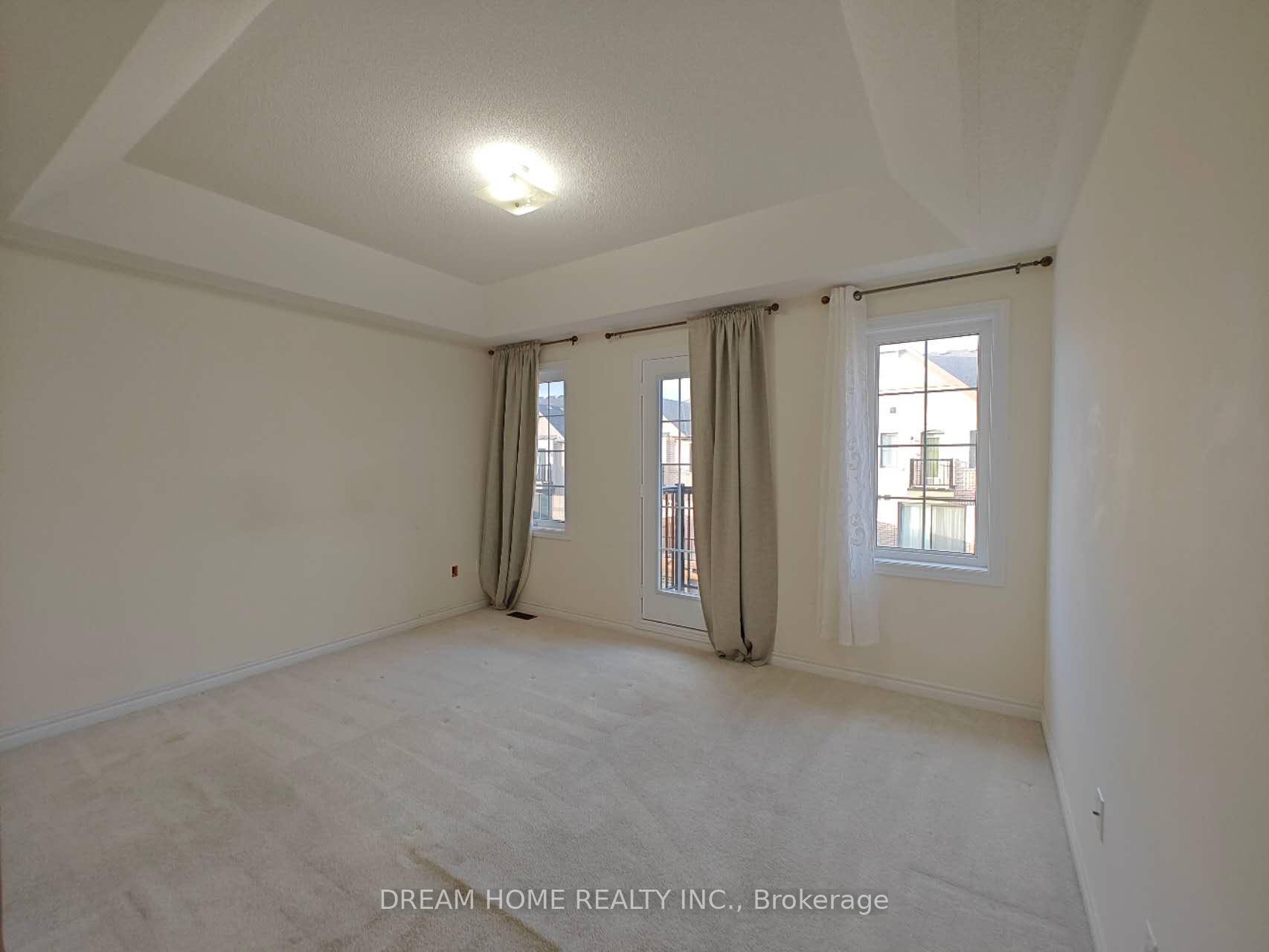 Photo 27 of 28 Robert Joffre Leet Avenue, Markham, Cornell — HOMEH