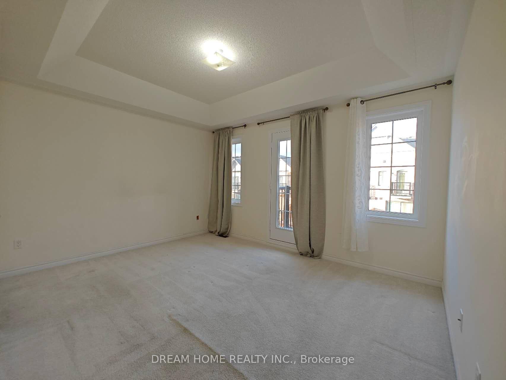 Photo 29 of 28 Robert Joffre Leet Avenue, Markham, Cornell — HOMEH