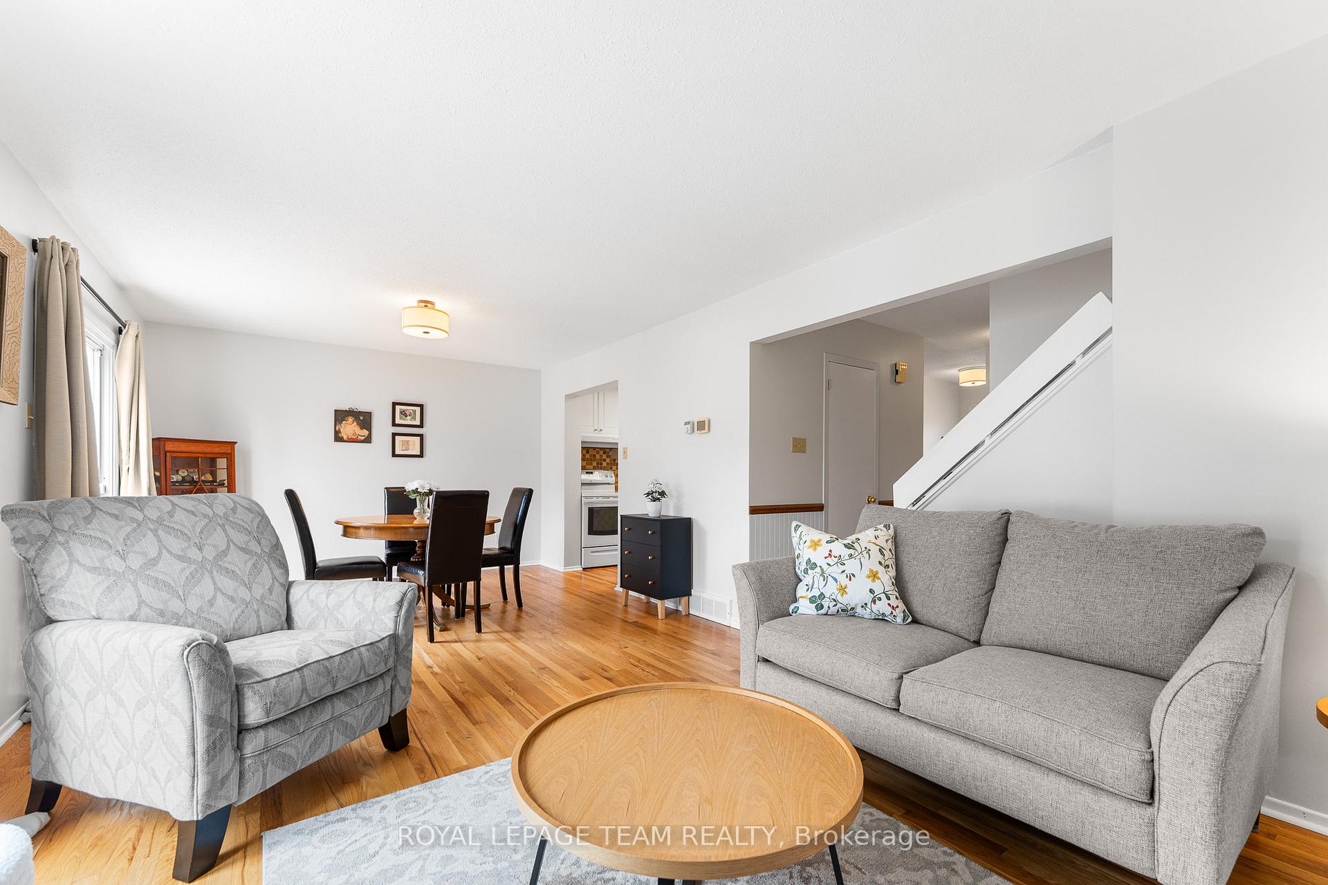 Photo 13 of 107 Melanie Crescent, Ottawa, Kanata - Glencairn/Hazeldean — HOMEH