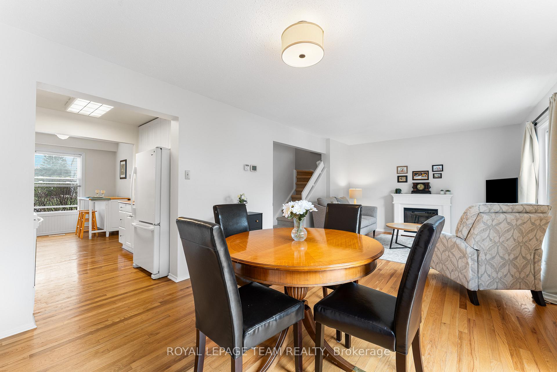 Photo 17 of 107 Melanie Crescent, Ottawa, Kanata - Glencairn/Hazeldean — HOMEH