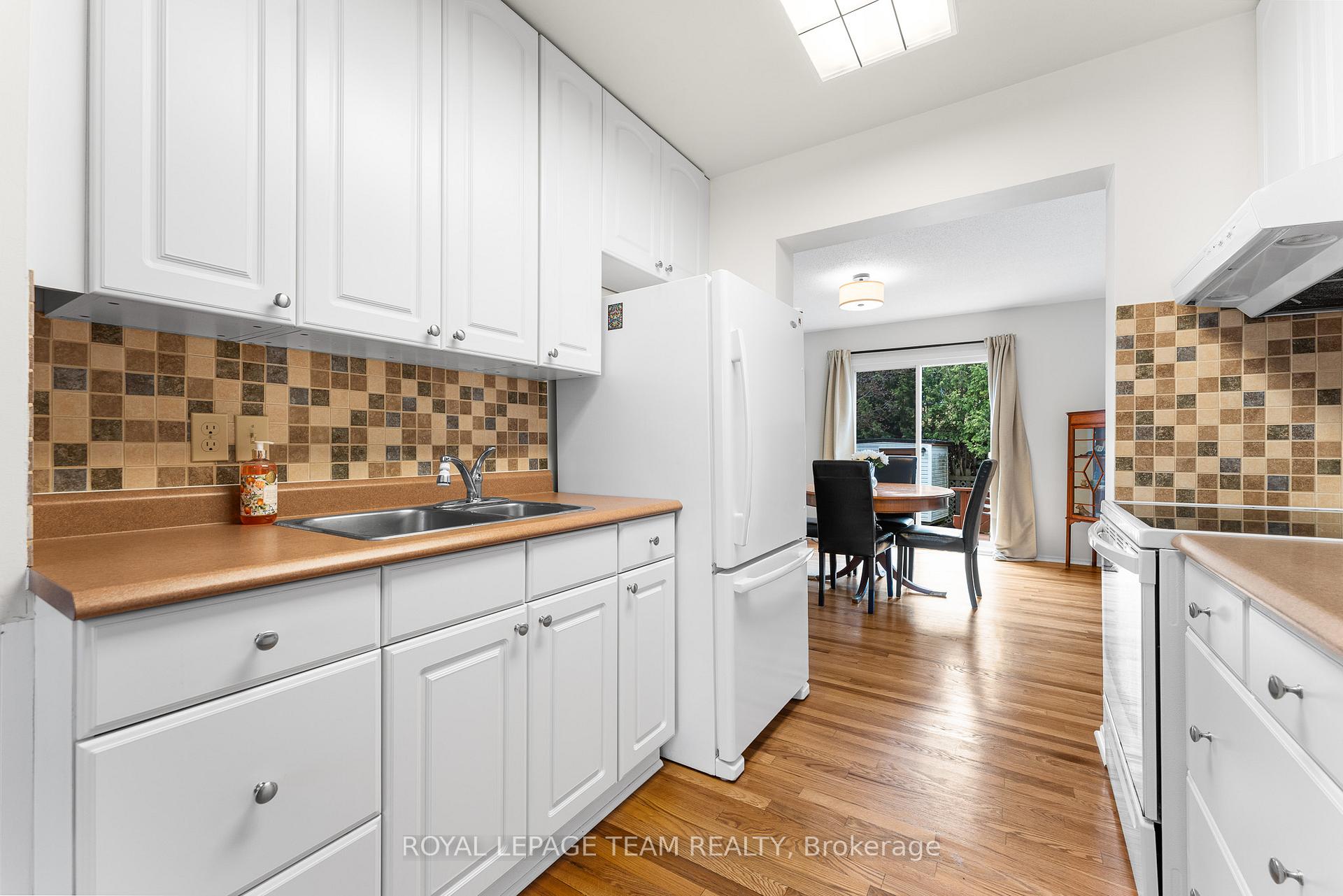 Photo 22 of 107 Melanie Crescent, Ottawa, Kanata - Glencairn/Hazeldean — HOMEH