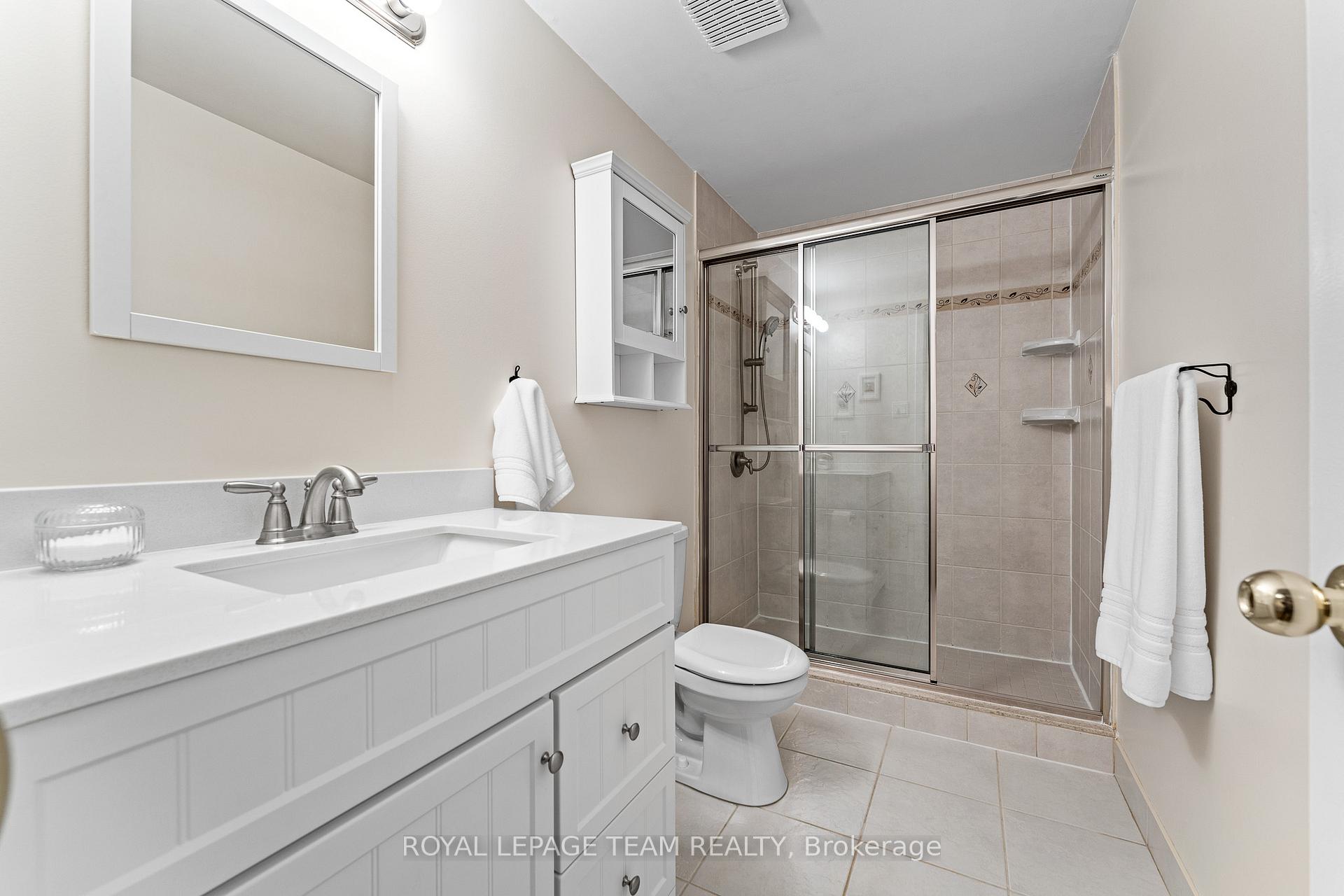 Photo 33 of 107 Melanie Crescent, Ottawa, Kanata - Glencairn/Hazeldean — HOMEH